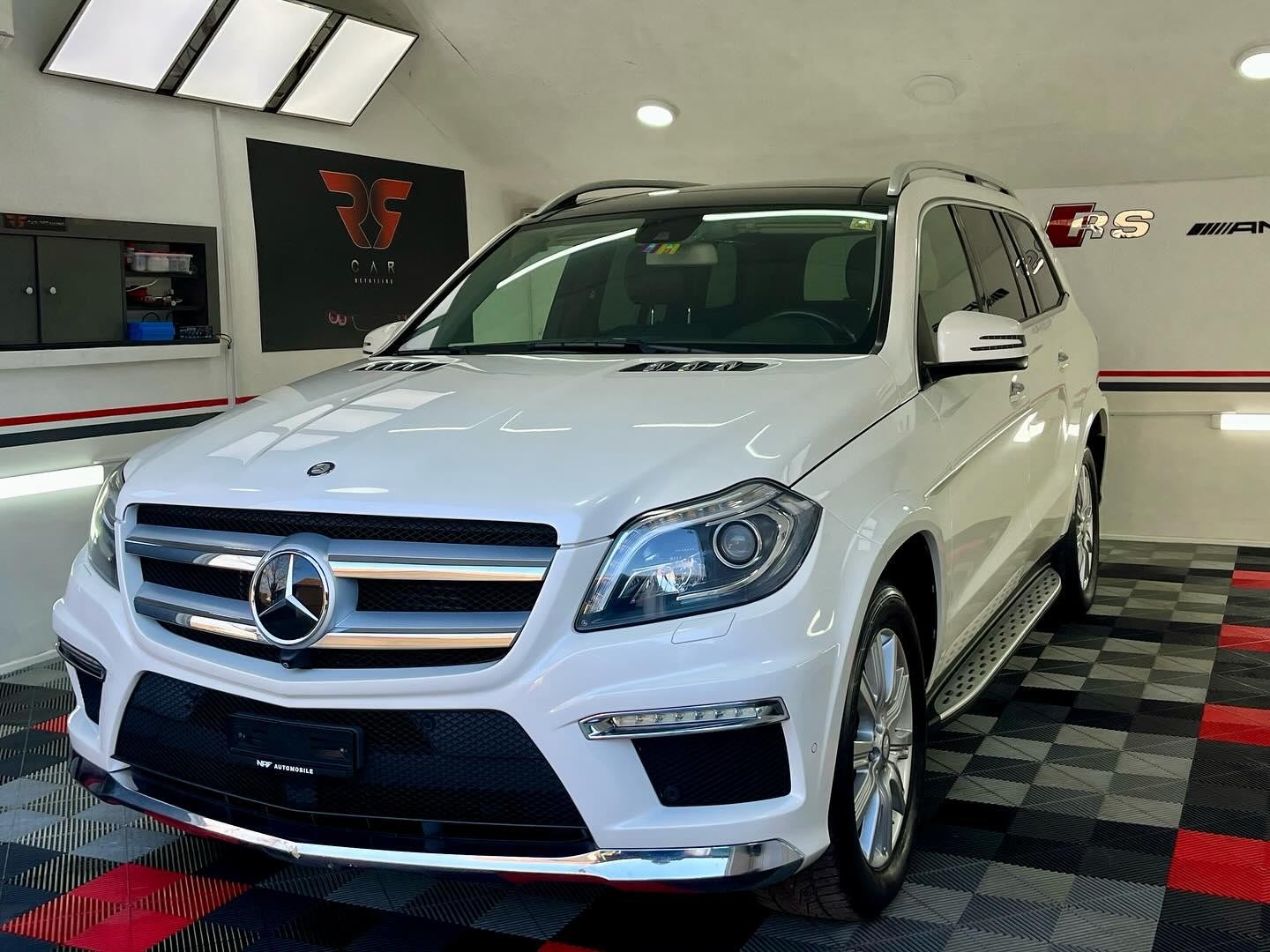 MERCEDES-BENZ GL 350 BlueTEC 4Matic 7G-TRONIC-image-0