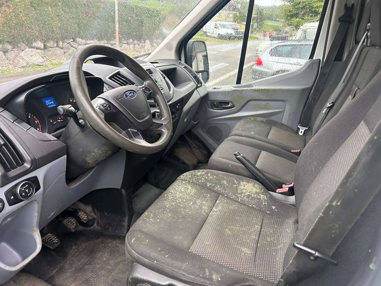 FORD 350L TDCi-image-8