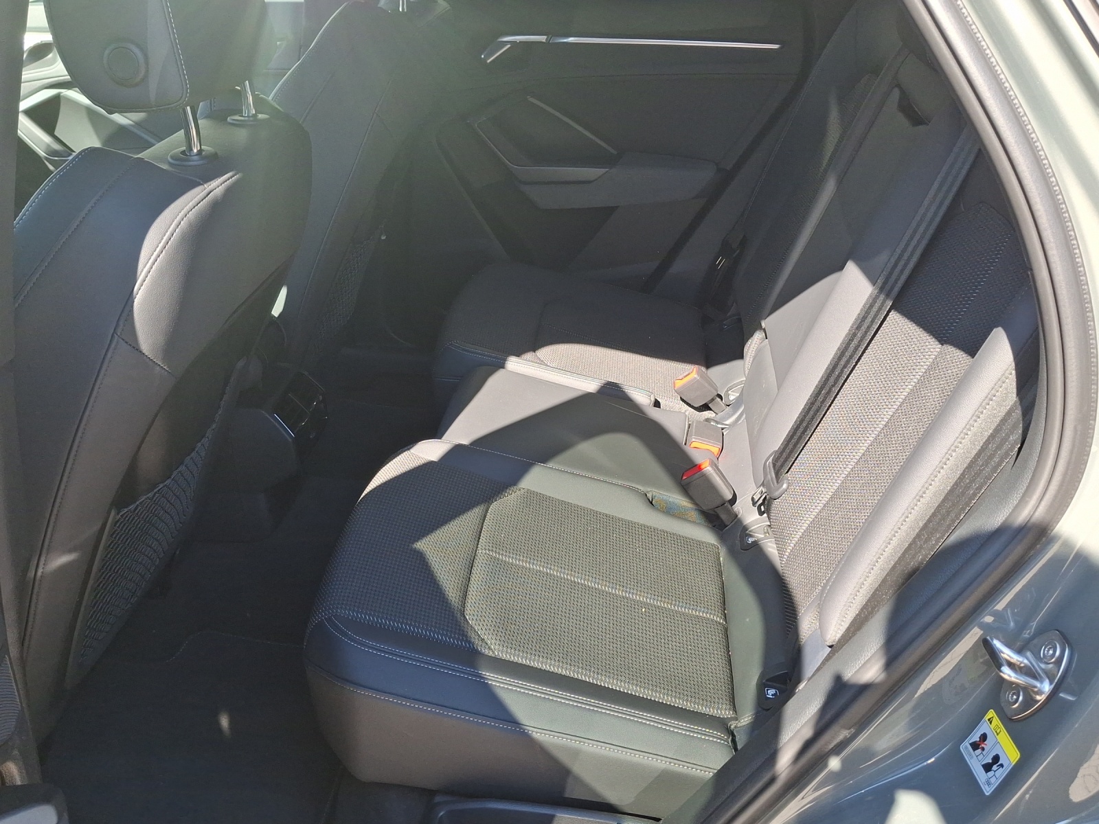 AUDI Q3 Sportback 35 TFSI S line Attraction S-tronic-image-10