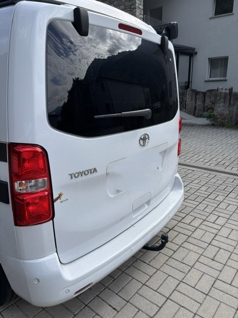 TOYOTA CROSSCAMP FLEX 2.0 144CV-image-1