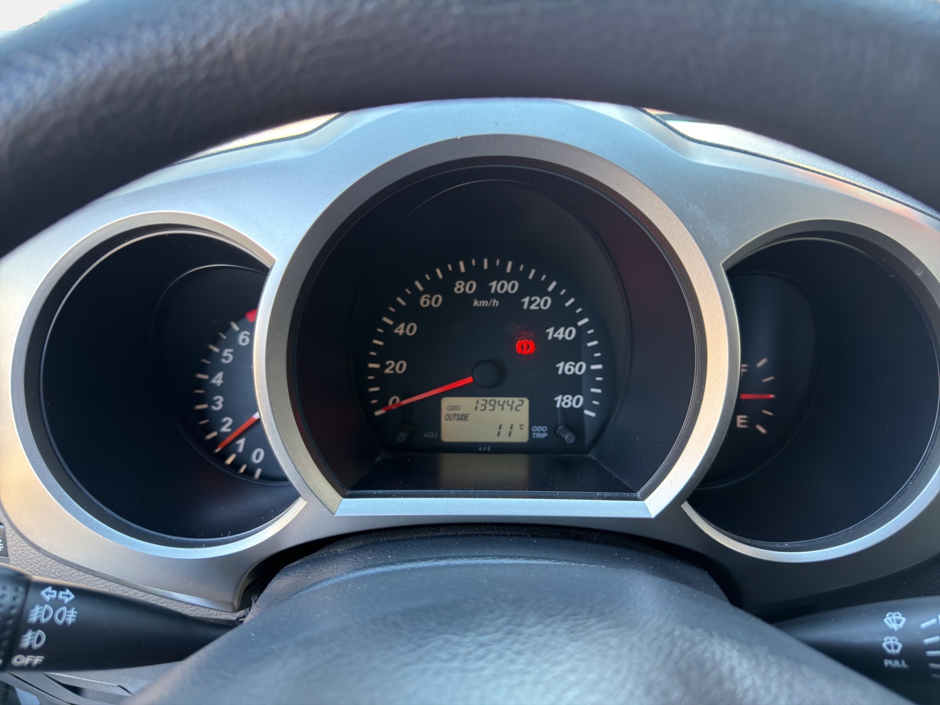 DAIHATSU Terios 1.5 16V SX Noblesse 4WD Automatic-image-9