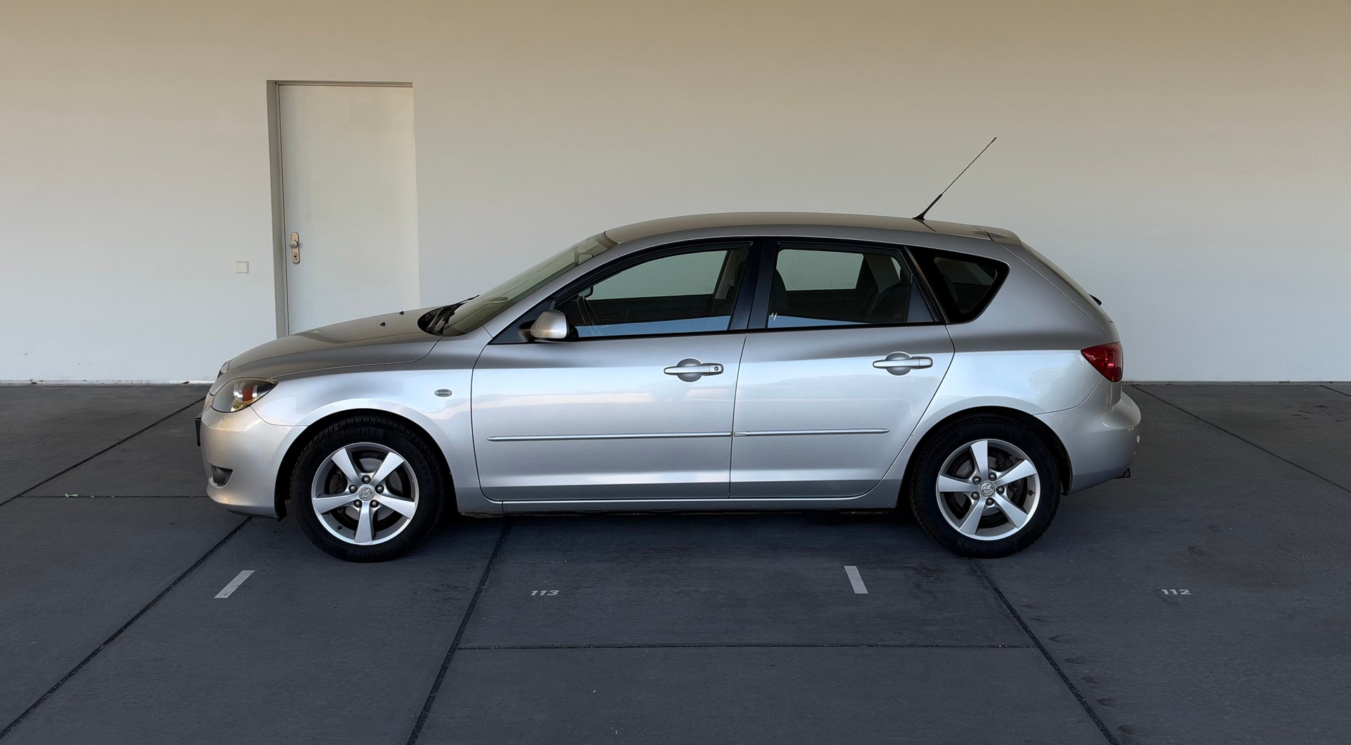 MAZDA MAZDA 3 1.6 AUTOMAT-image-1