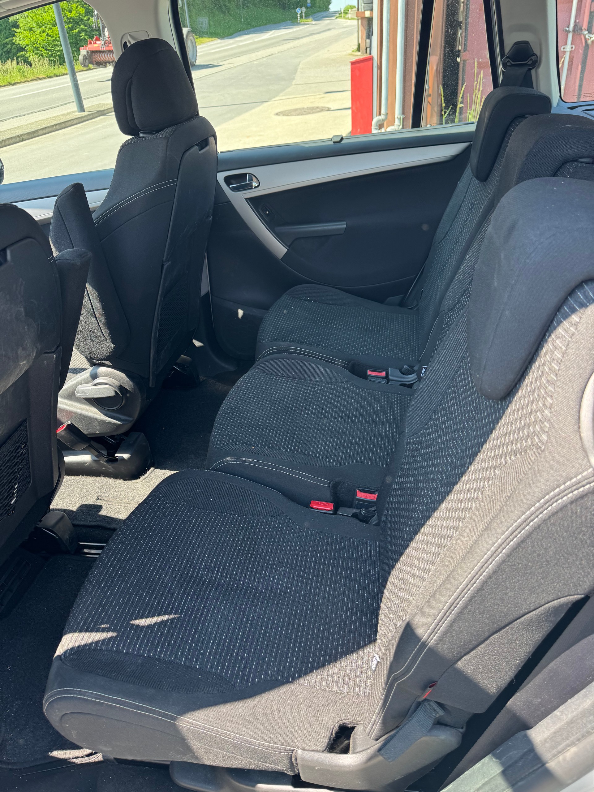 CITROEN Grand C4 Picasso 2.0 HDI Exclusive Automatic-image-6