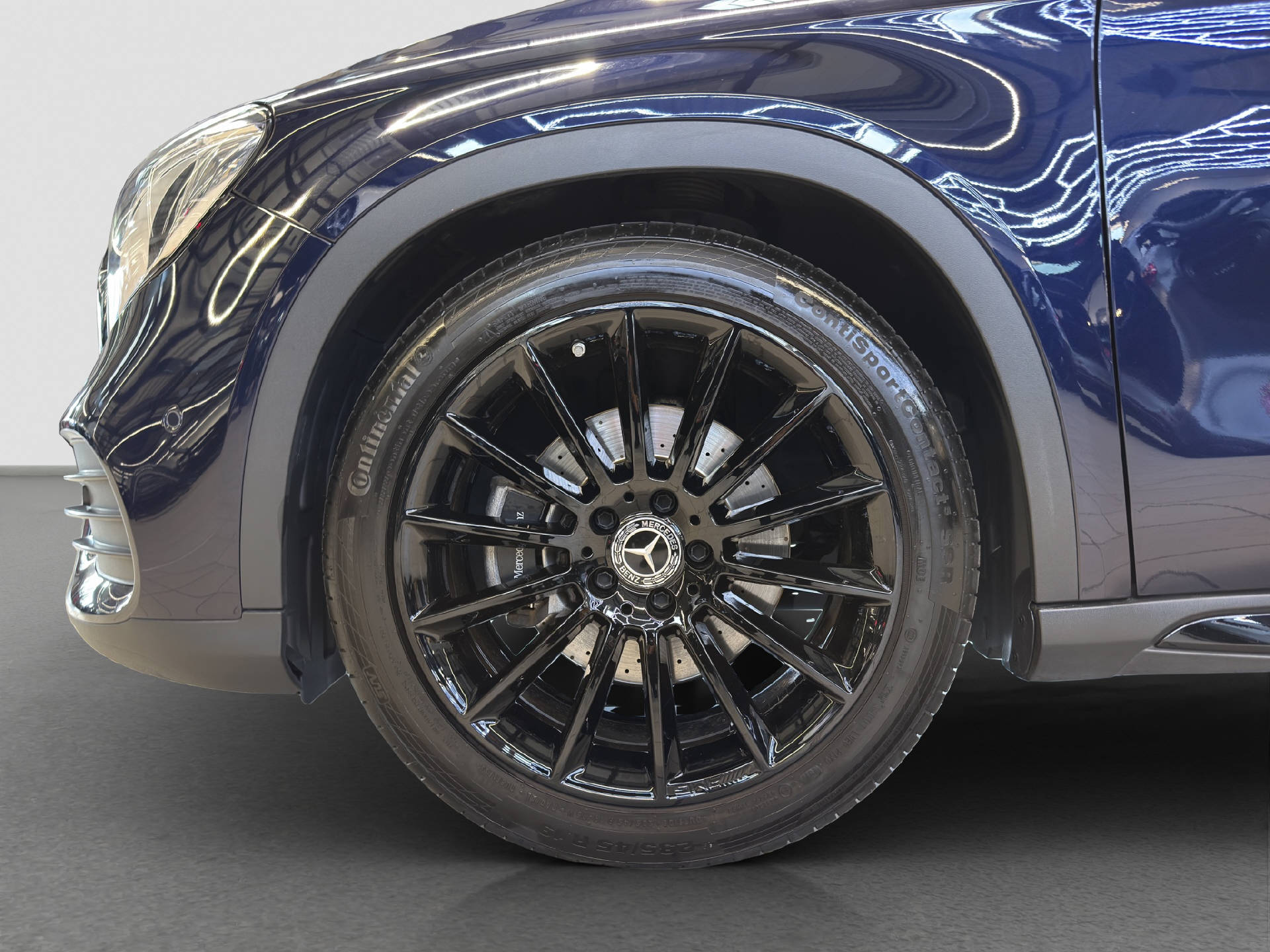 MERCEDES-BENZ GLA 250-image-5