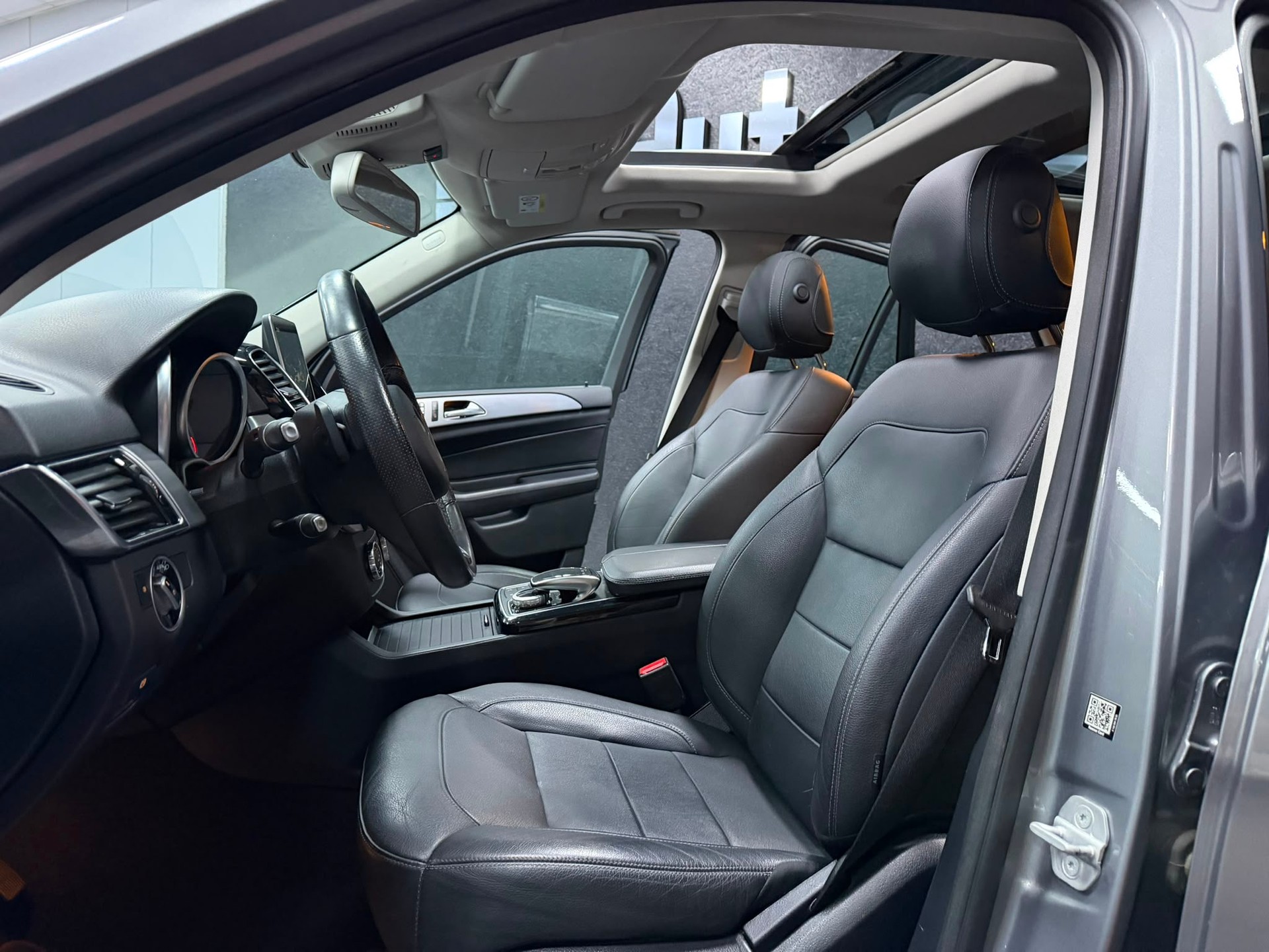 MERCEDES-BENZ GLE 350 d Executive 4Matic 9G-Tronic-image-10