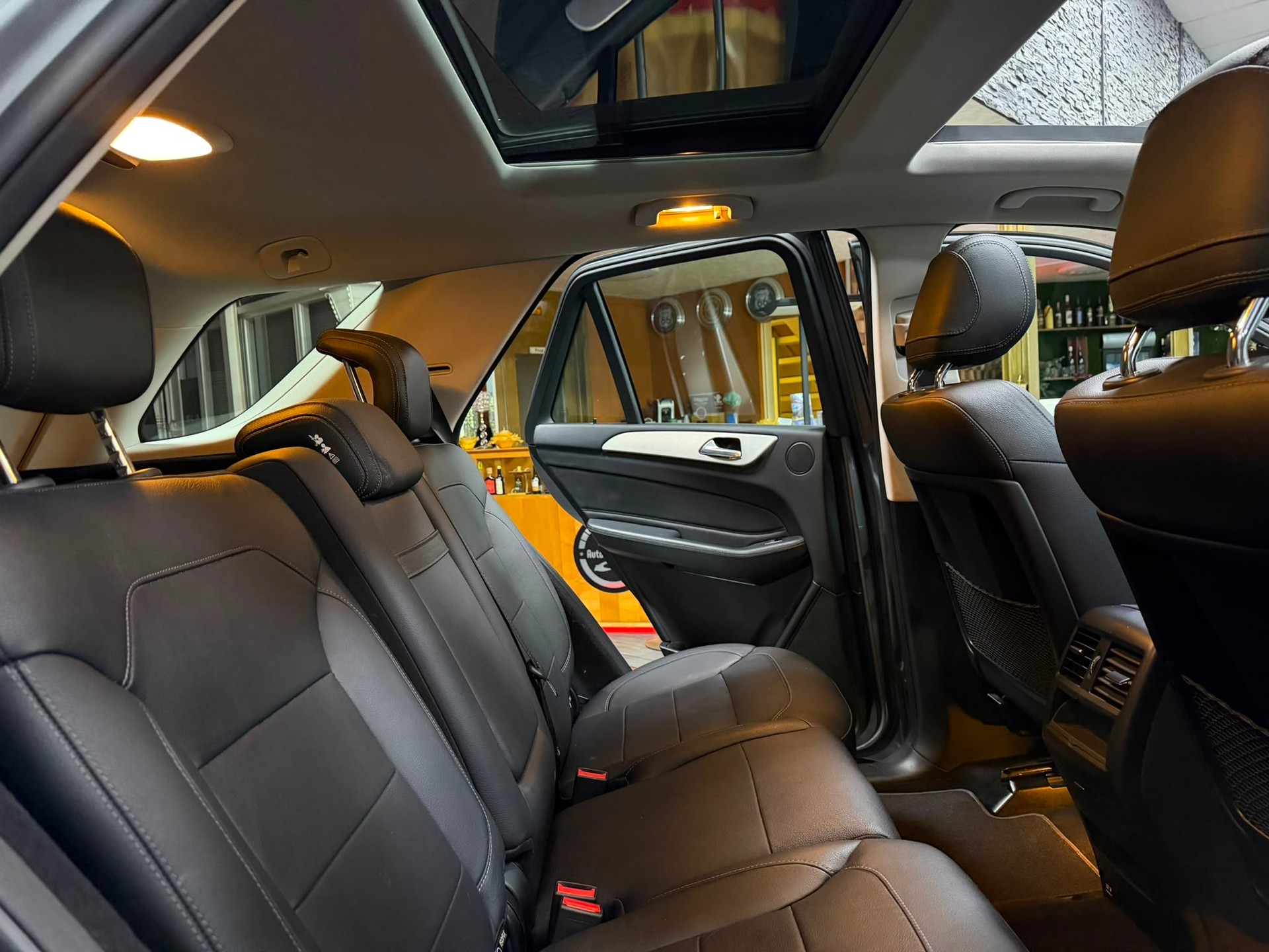 MERCEDES-BENZ GLE 350 d Executive 4Matic 9G-Tronic-image-19