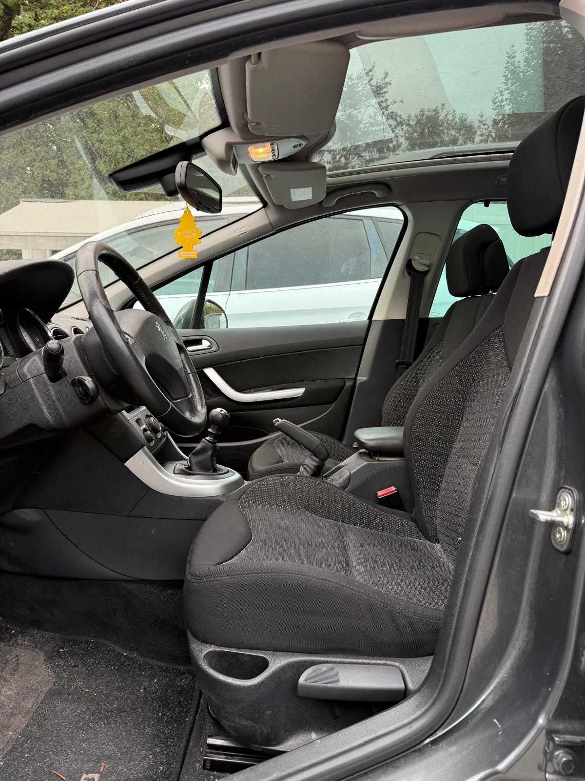 PEUGEOT 308 SW 2.0 HDI Sport Pack-image-5