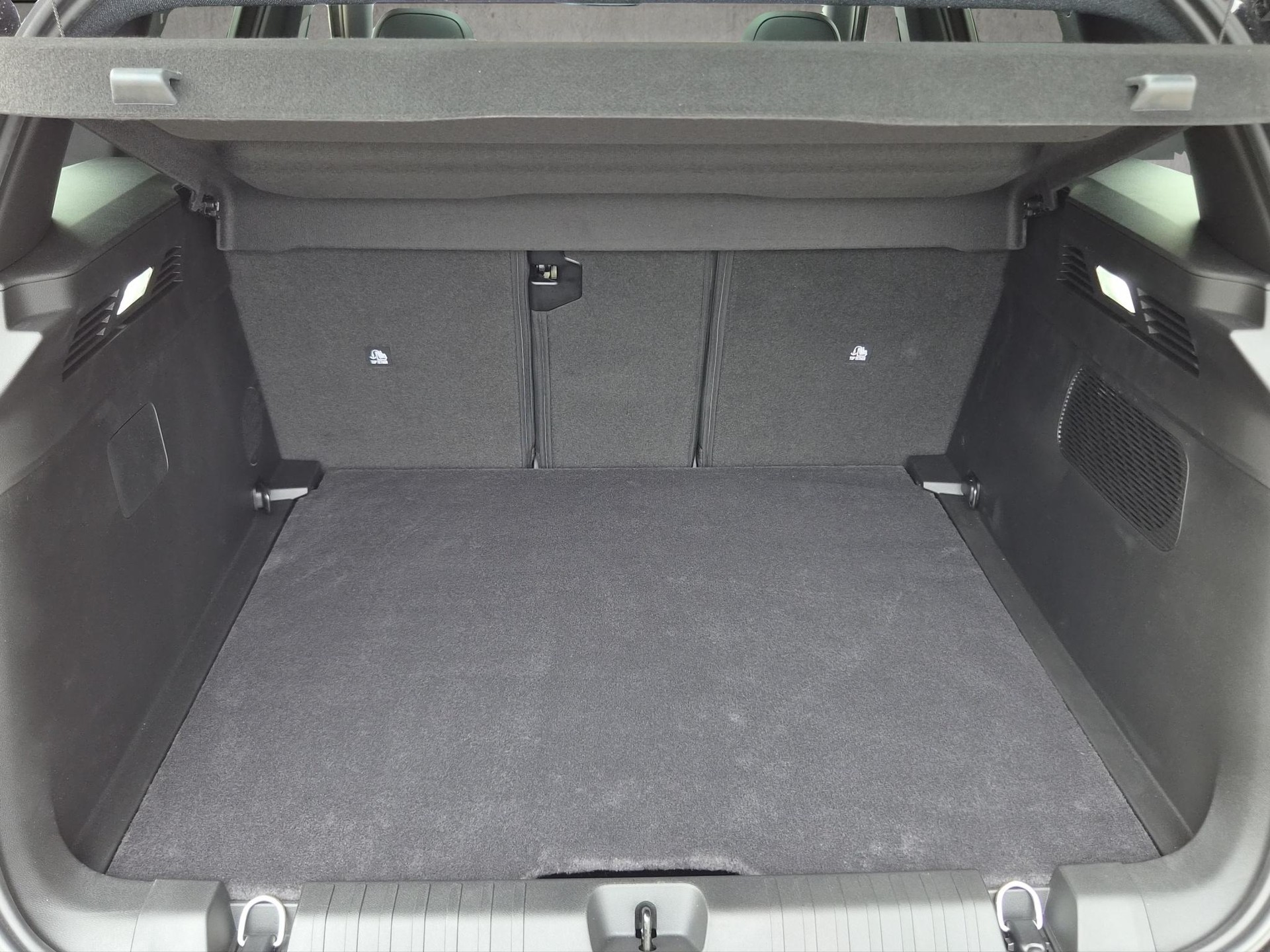 JEEP Compass 1.2 MHEV First Edition-image-13
