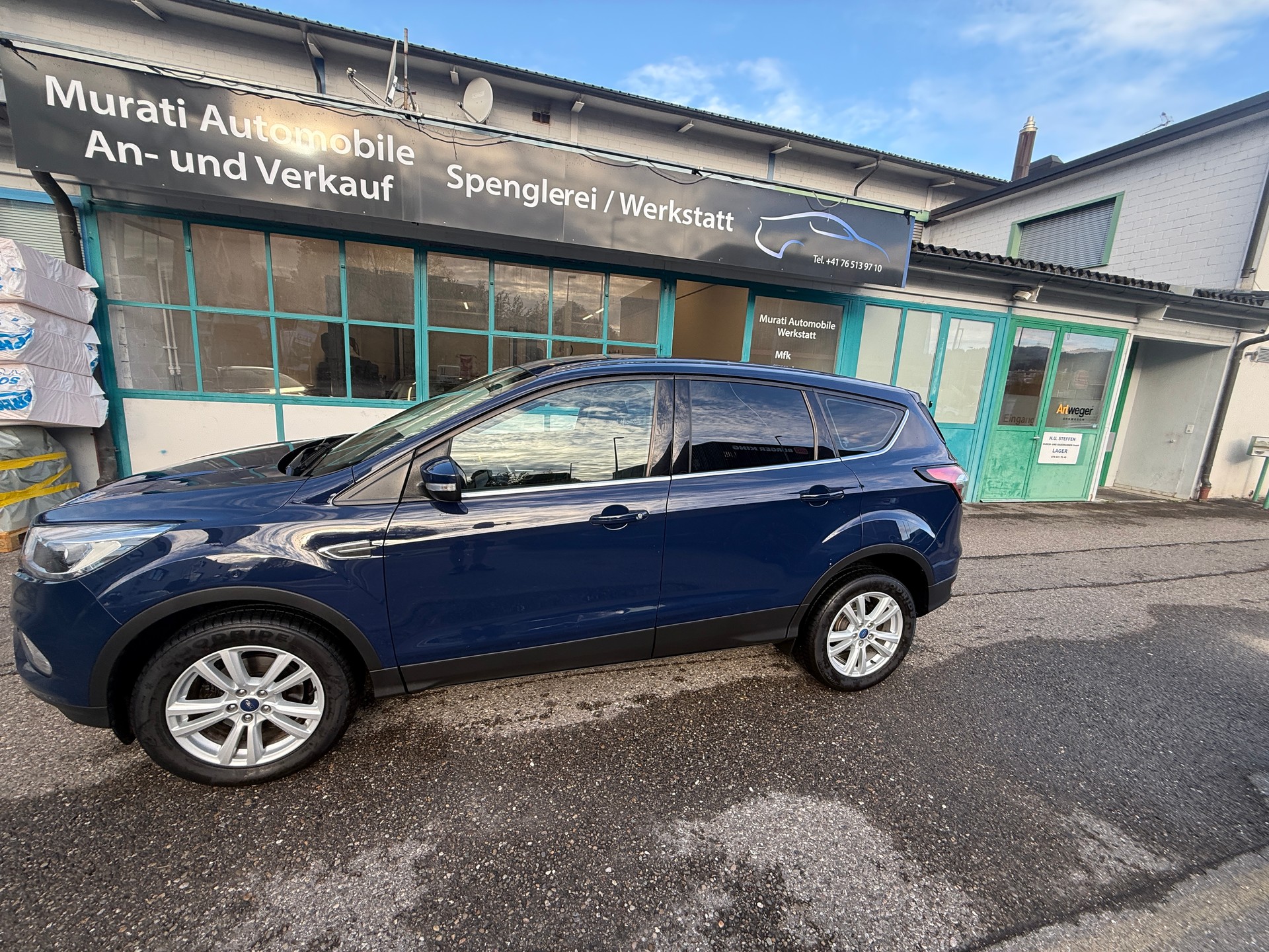 FORD Kuga 1.5 SCTi Vignale 2WD-image-2