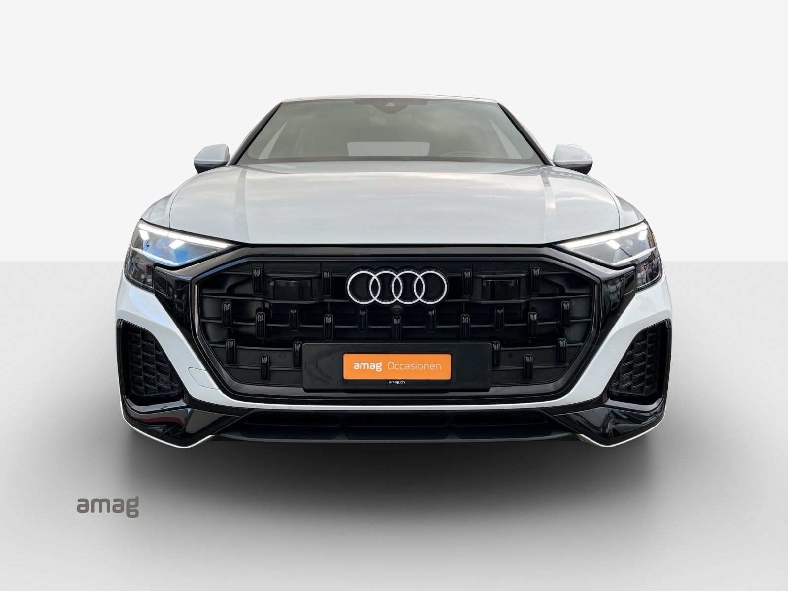 AUDI Q8 SUV 45 TDI quattro tiptronic-image-6