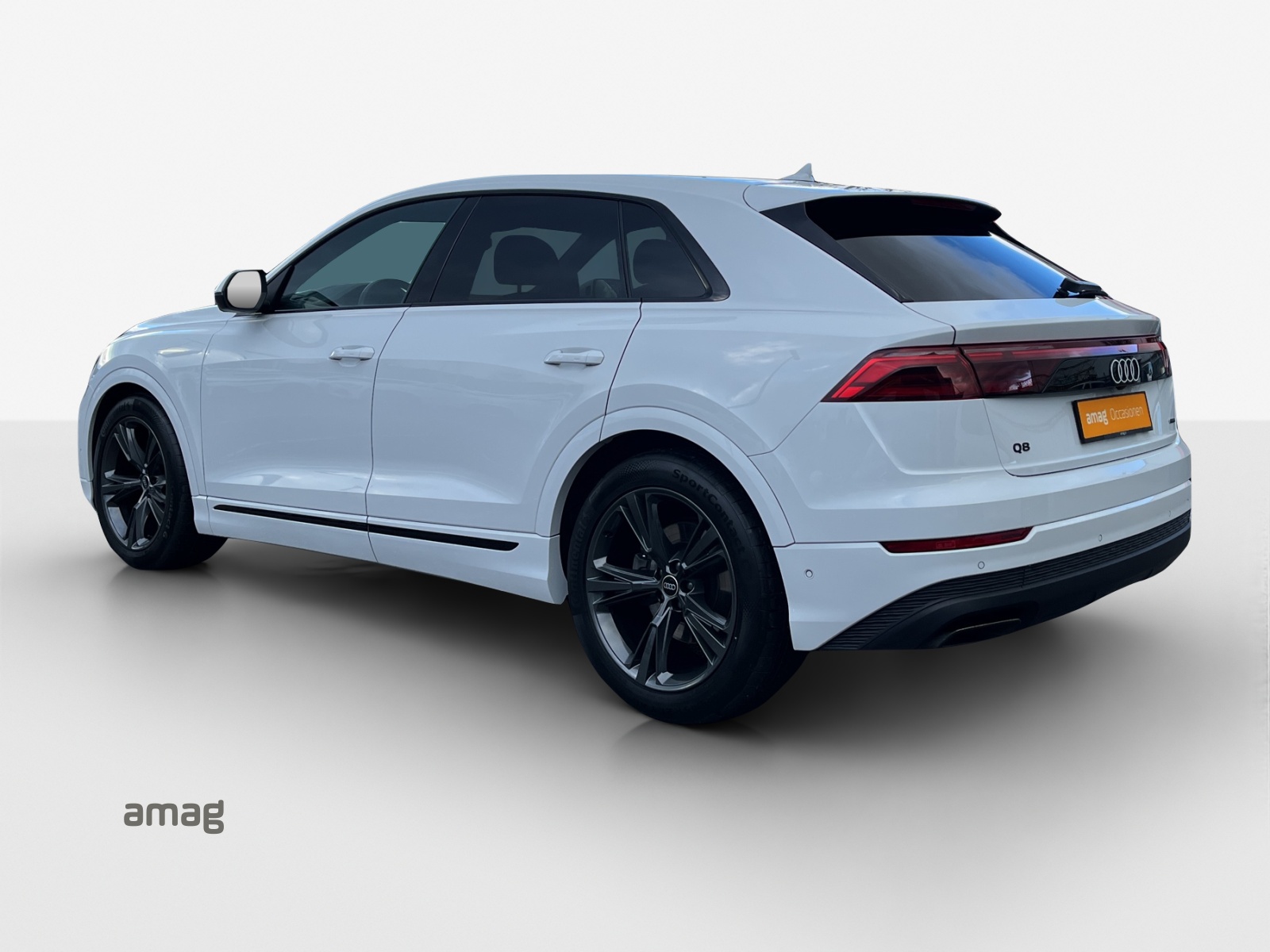 AUDI Q8 SUV 45 TDI quattro tiptronic-image-2