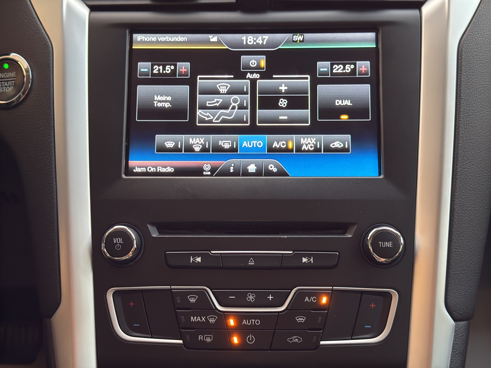 FORD Mondeo 2.0 TDCi Trend PowerShift-image-10