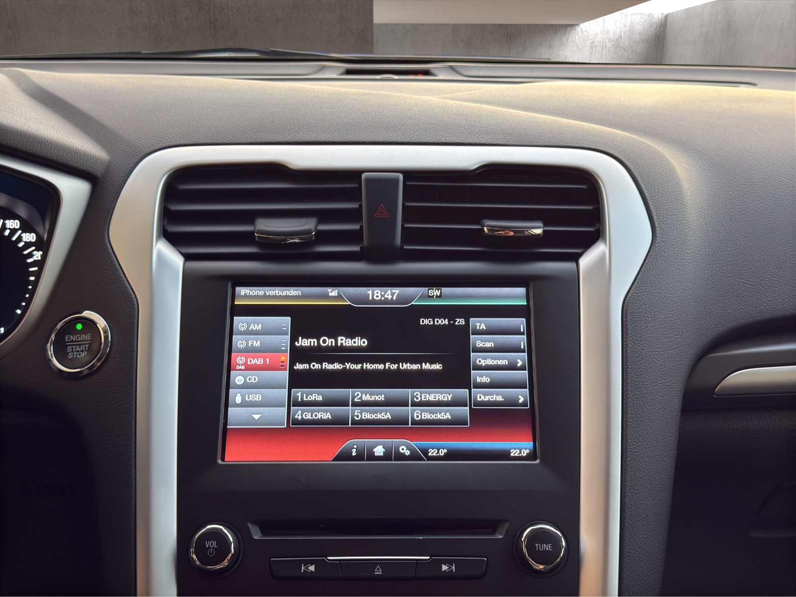 FORD Mondeo 2.0 TDCi Trend PowerShift-image-11