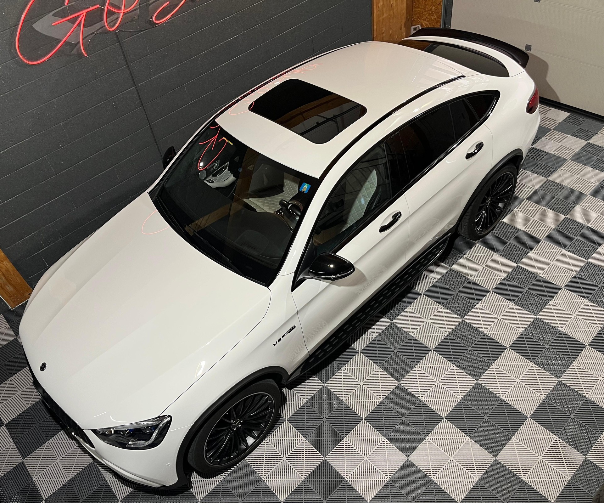 MERCEDES-BENZ GLC Coupé 63 S AMG 4Matic 9G-Tronic-image-5