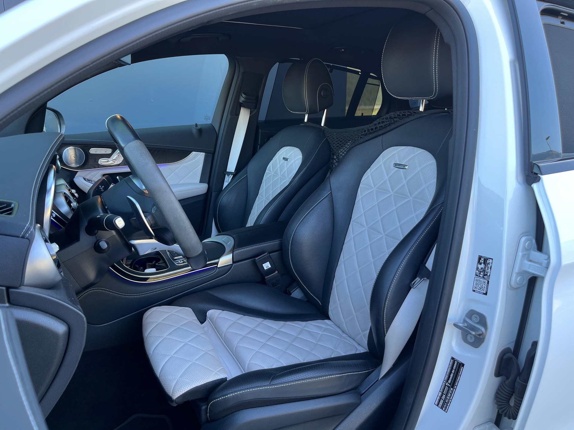 MERCEDES-BENZ GLC Coupé 63 S AMG 4Matic 9G-Tronic-image-11