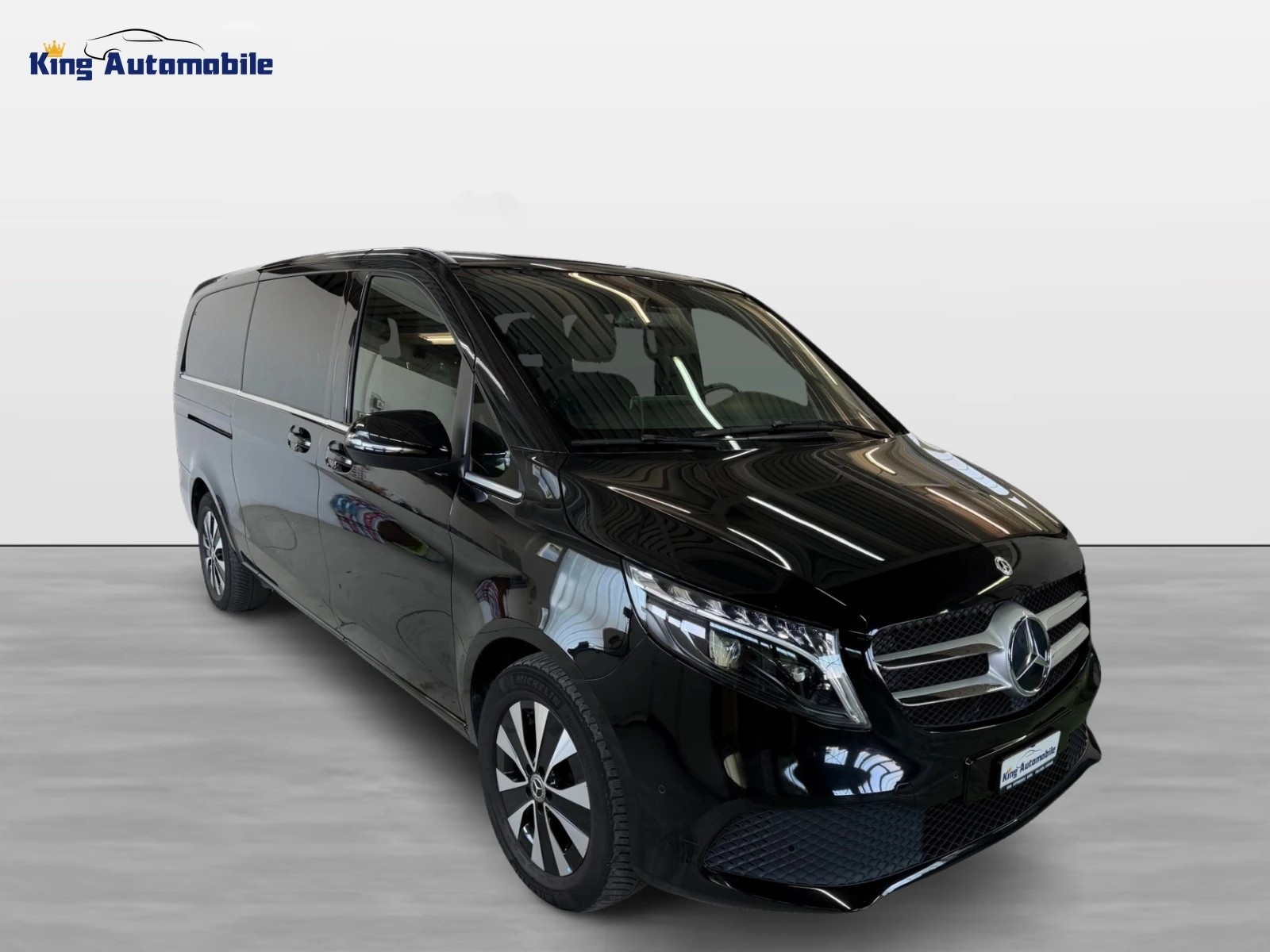 MERCEDES-BENZ V 300 d extralang Avantgarde 9G-Tronic | Ab MFK 01.2026 | Mercedes Garantie | Elektrische Türen L+R | 8-Plätzer-image-0