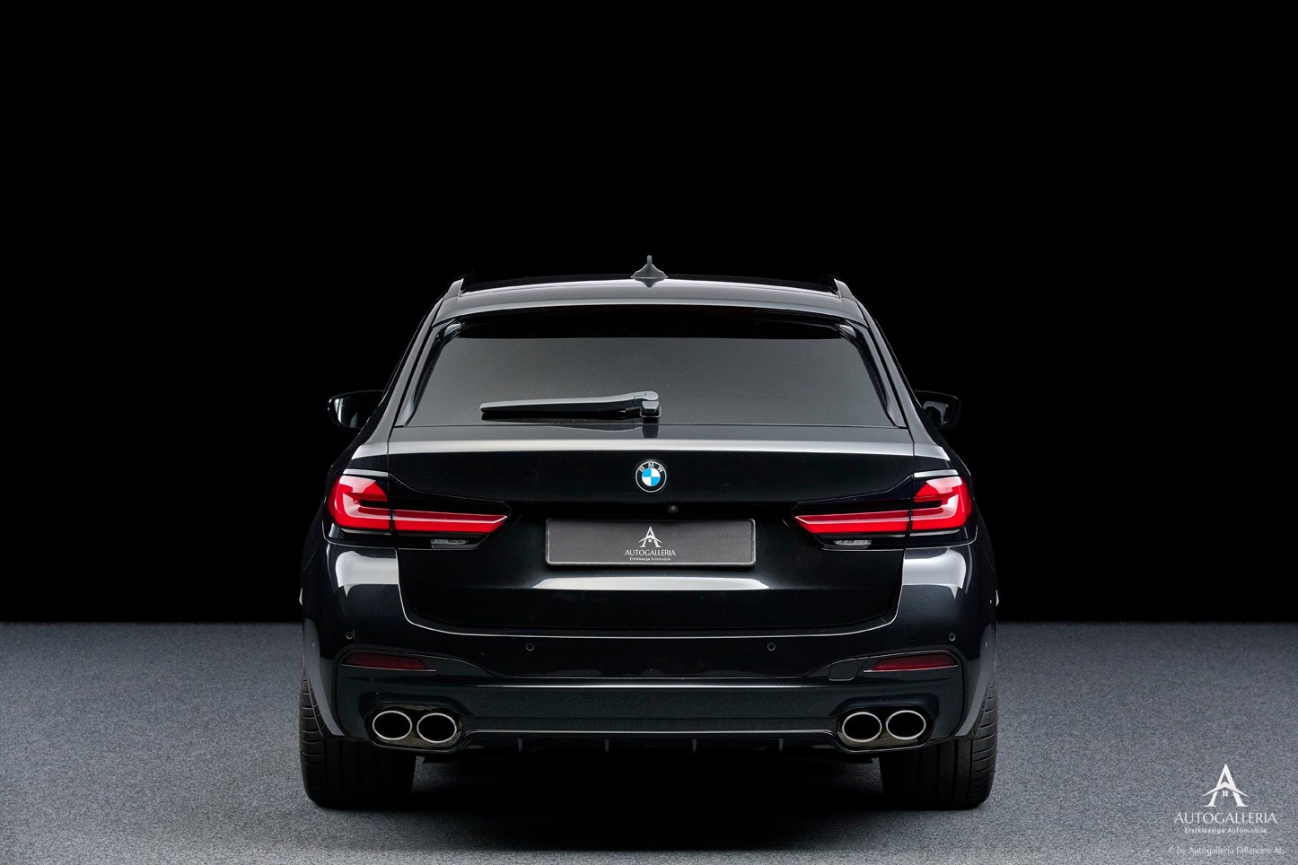 BMW-ALPINA D5 S Touring xDrive Switch-Tronic-image-4