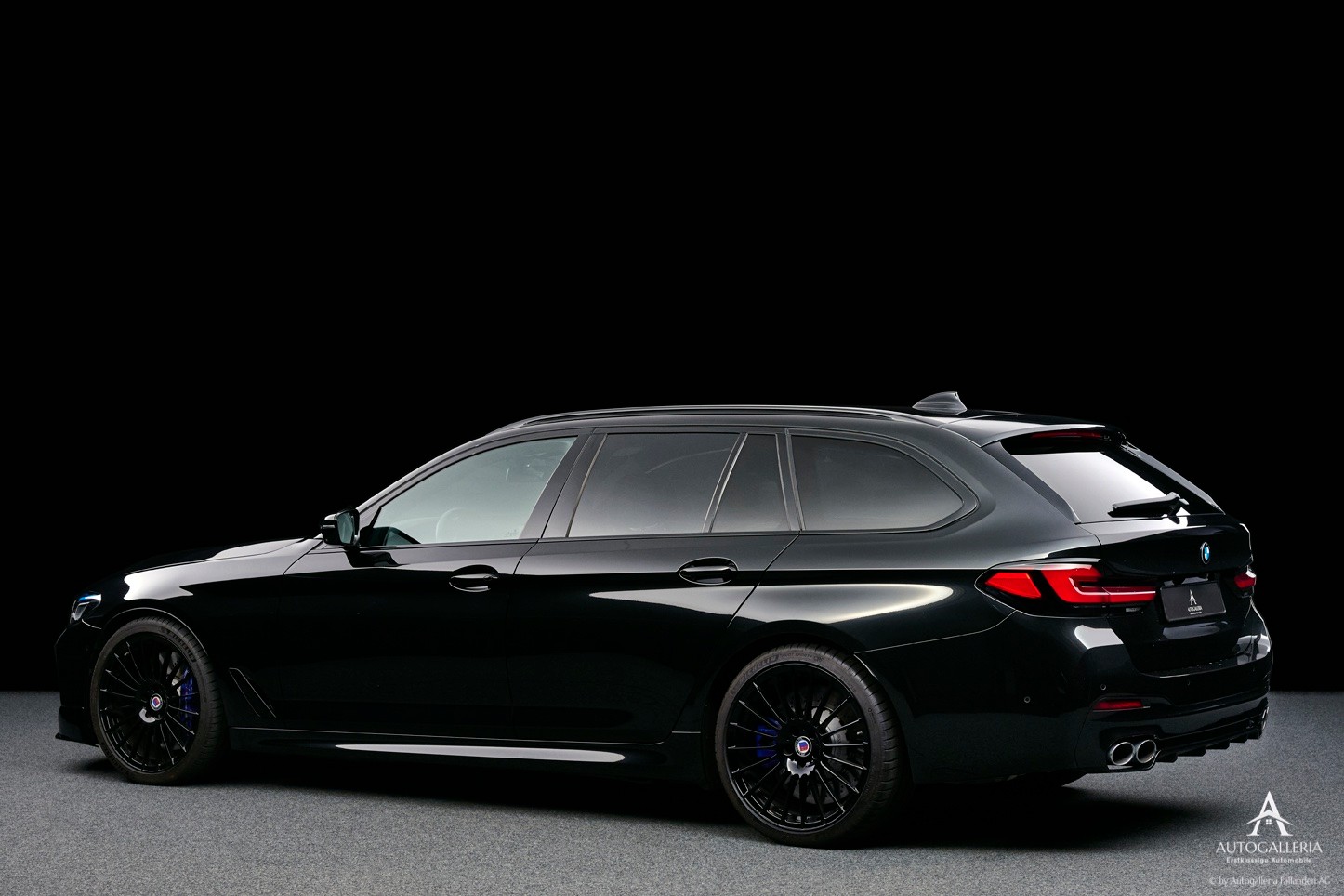 BMW-ALPINA D5 S Touring xDrive Switch-Tronic-image-3