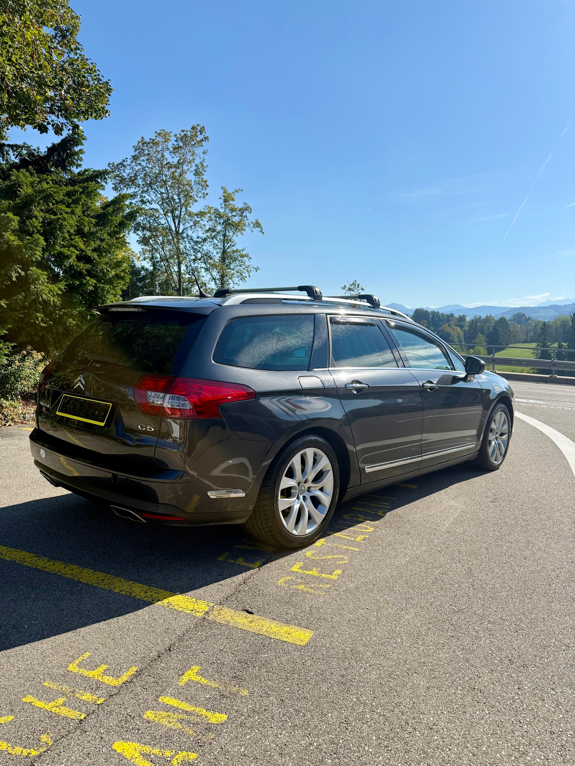 CITROEN C5 Tourer 3.0 HDi V6 Exclusive Automatic-image-4