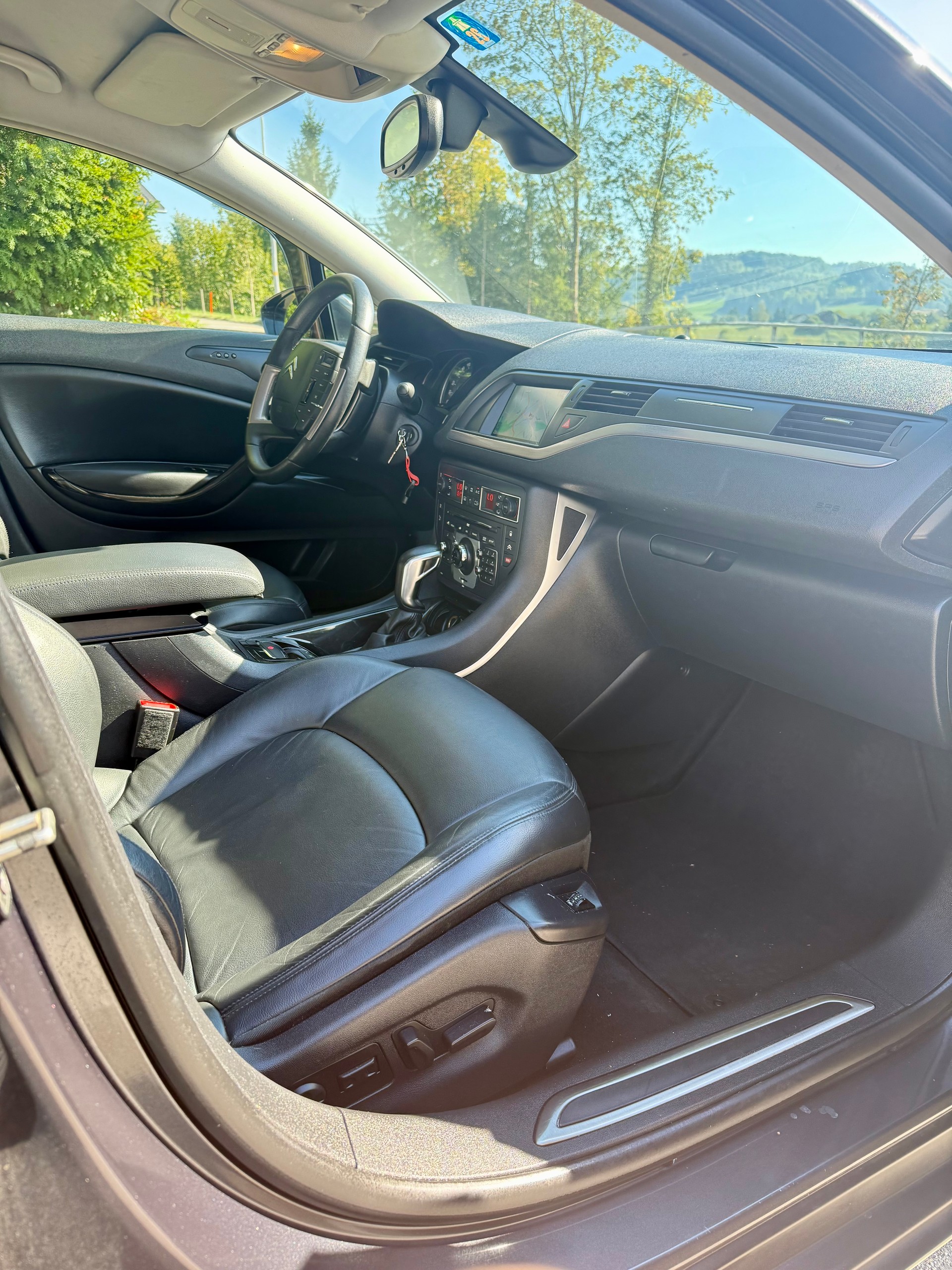 CITROEN C5 Tourer 3.0 HDi V6 Exclusive Automatic-image-3