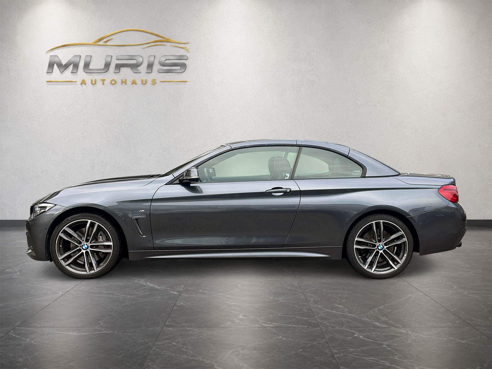 BMW 440i Cabriolet xDrive M Sport Steptronic-image-3