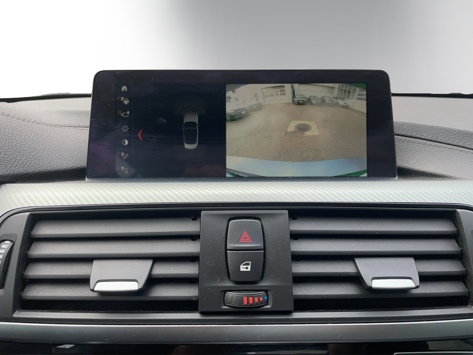 BMW 440i Cabriolet xDrive M Sport Steptronic-image-17