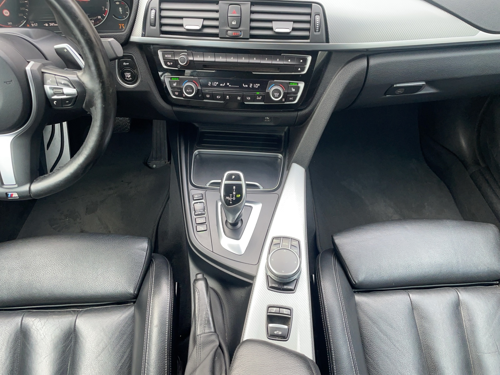 BMW 440i Cabriolet xDrive M Sport Steptronic-image-16