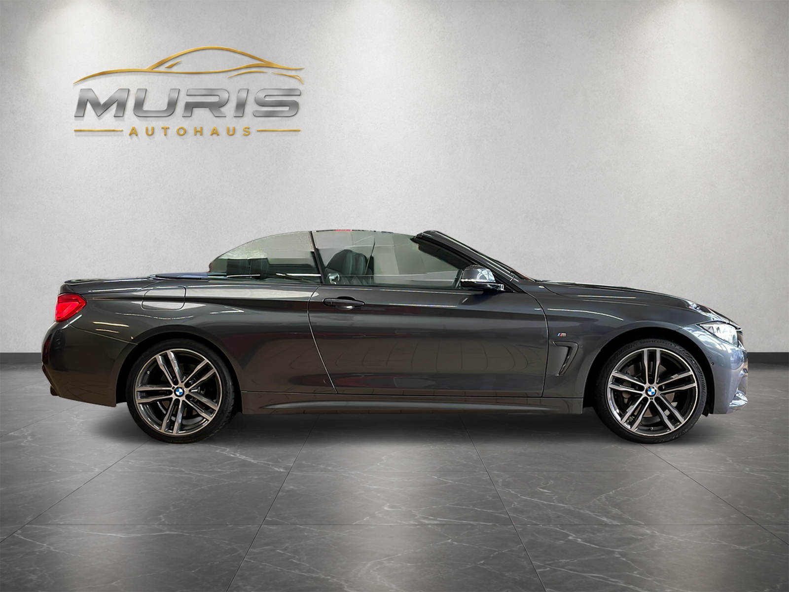BMW 440i Cabriolet xDrive M Sport Steptronic-image-25
