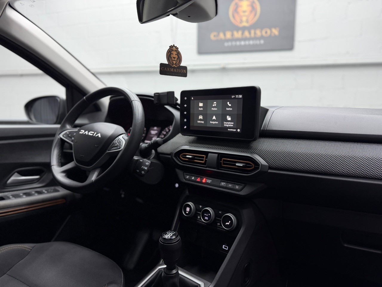 DACIA Sandero Stepway TCe 110 Expression | CH-Auto | Rückfahrkamera | 1. Hand | Tempomat | Winter Paket-image-25