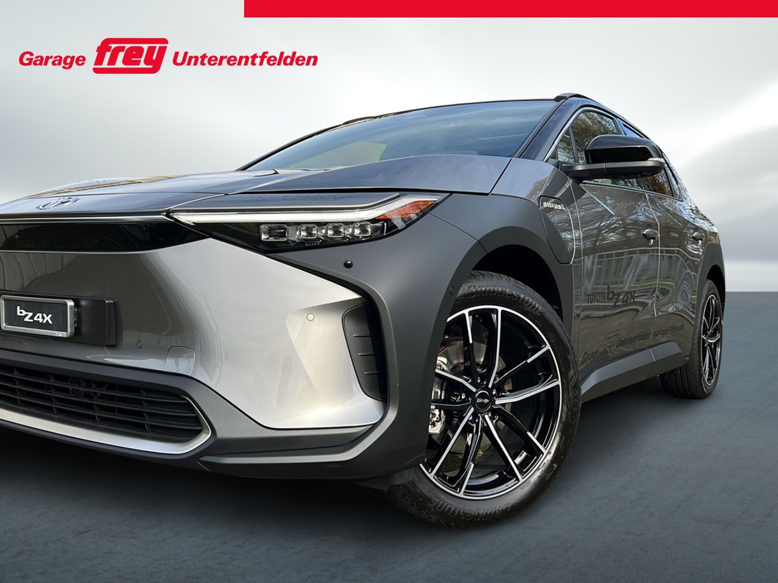 TOYOTA bZ4X Premium 71,4 kWh 4WD-image-1