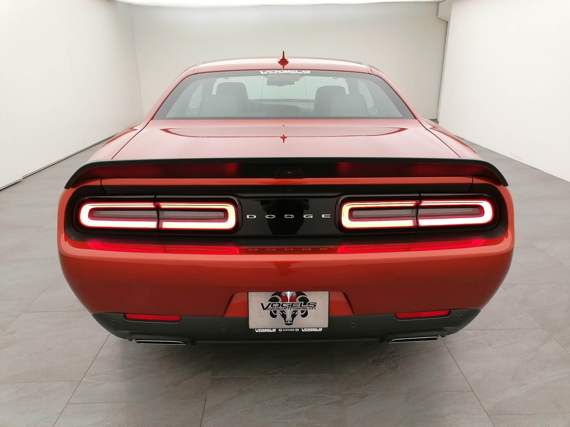 DODGE Challenger 392 WB Scatpack-image-4