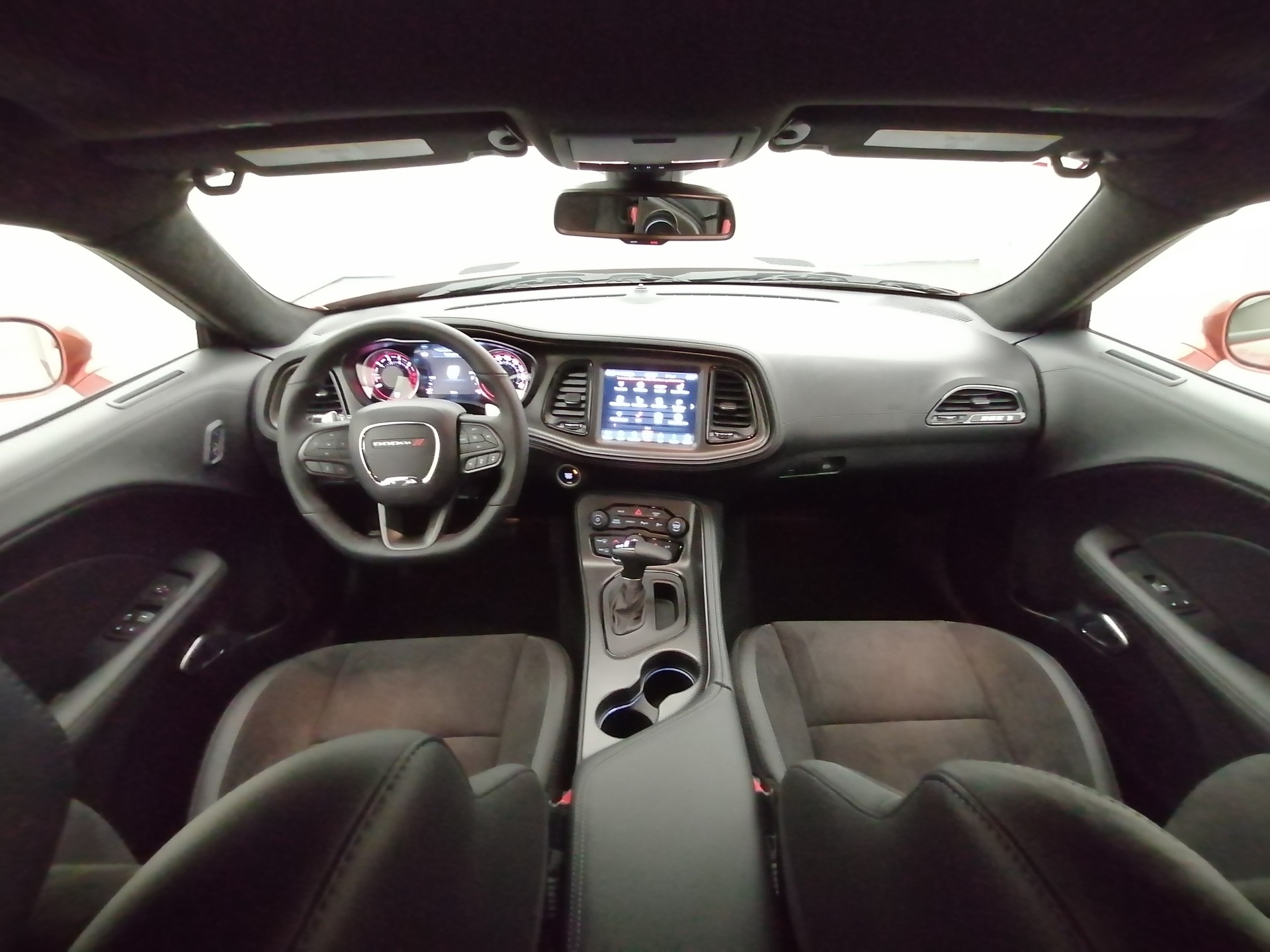 DODGE Challenger 392 WB Scatpack-image-8