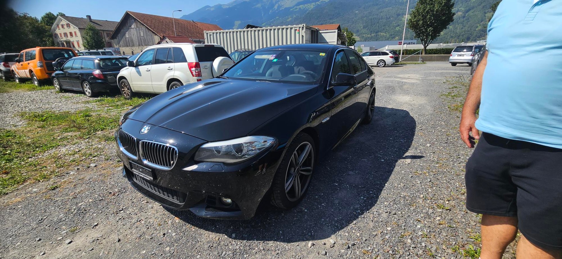 BMW 528i-image-0