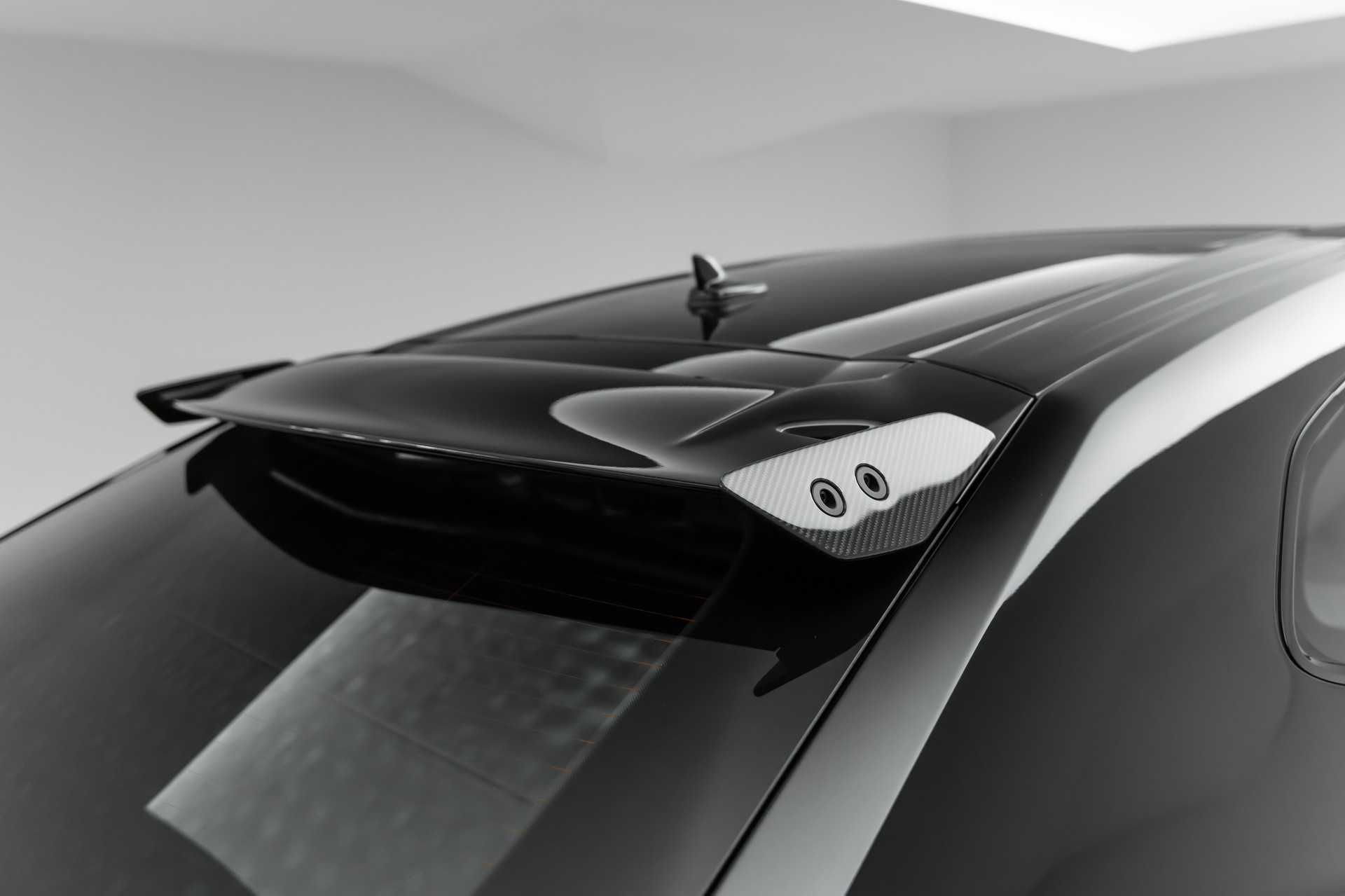LAMBORGHINI Performante-image-21