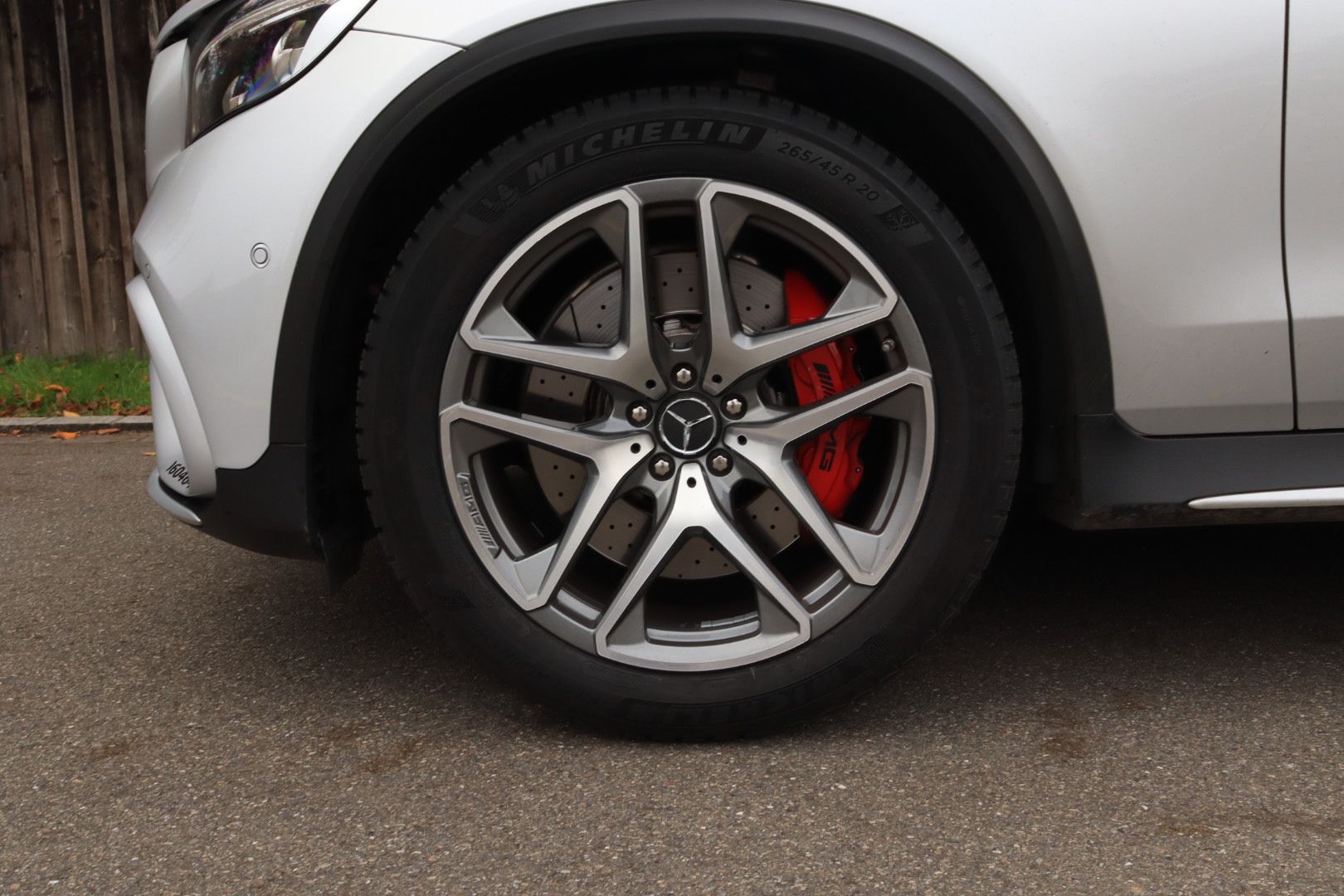 MERCEDES-BENZ GLC 63 S AMG 4Matic+ 9G-Tronic-image-3