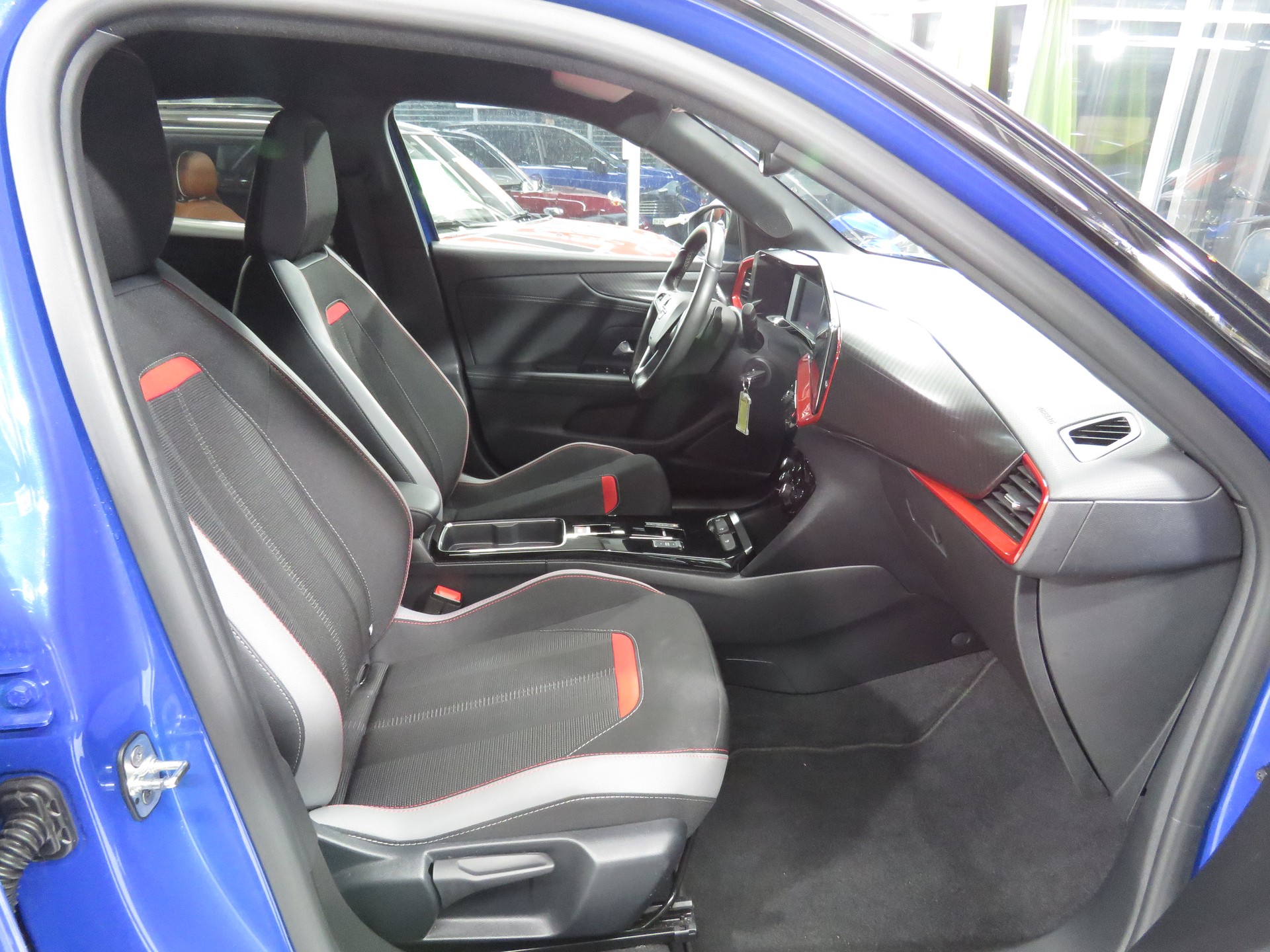 OPEL Mokka 1.2 Direct Injection Turbo GS Automat-image-11