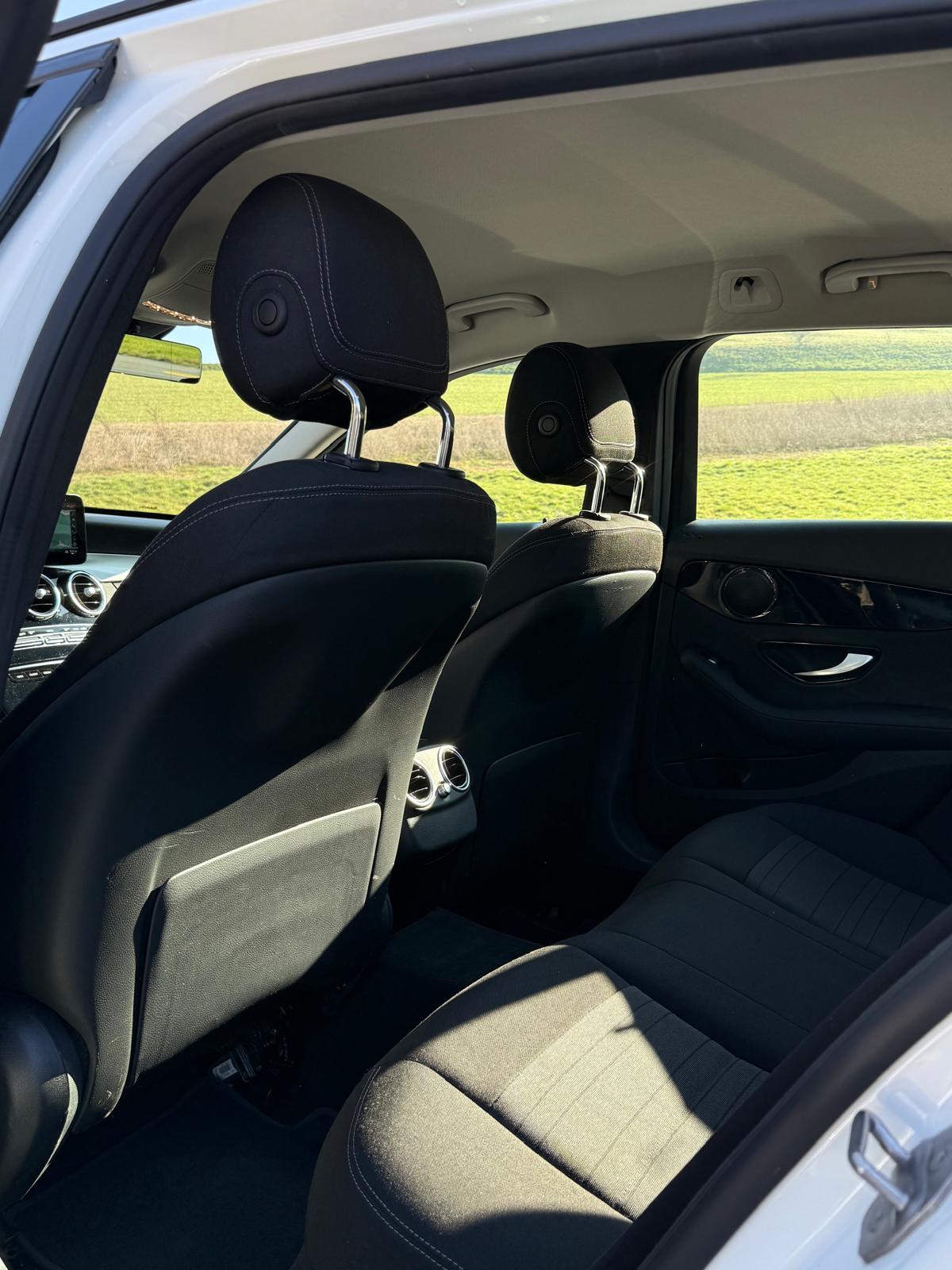 MERCEDES-BENZ C 220 d Swiss Star 4M 9G-Tronic-image-13