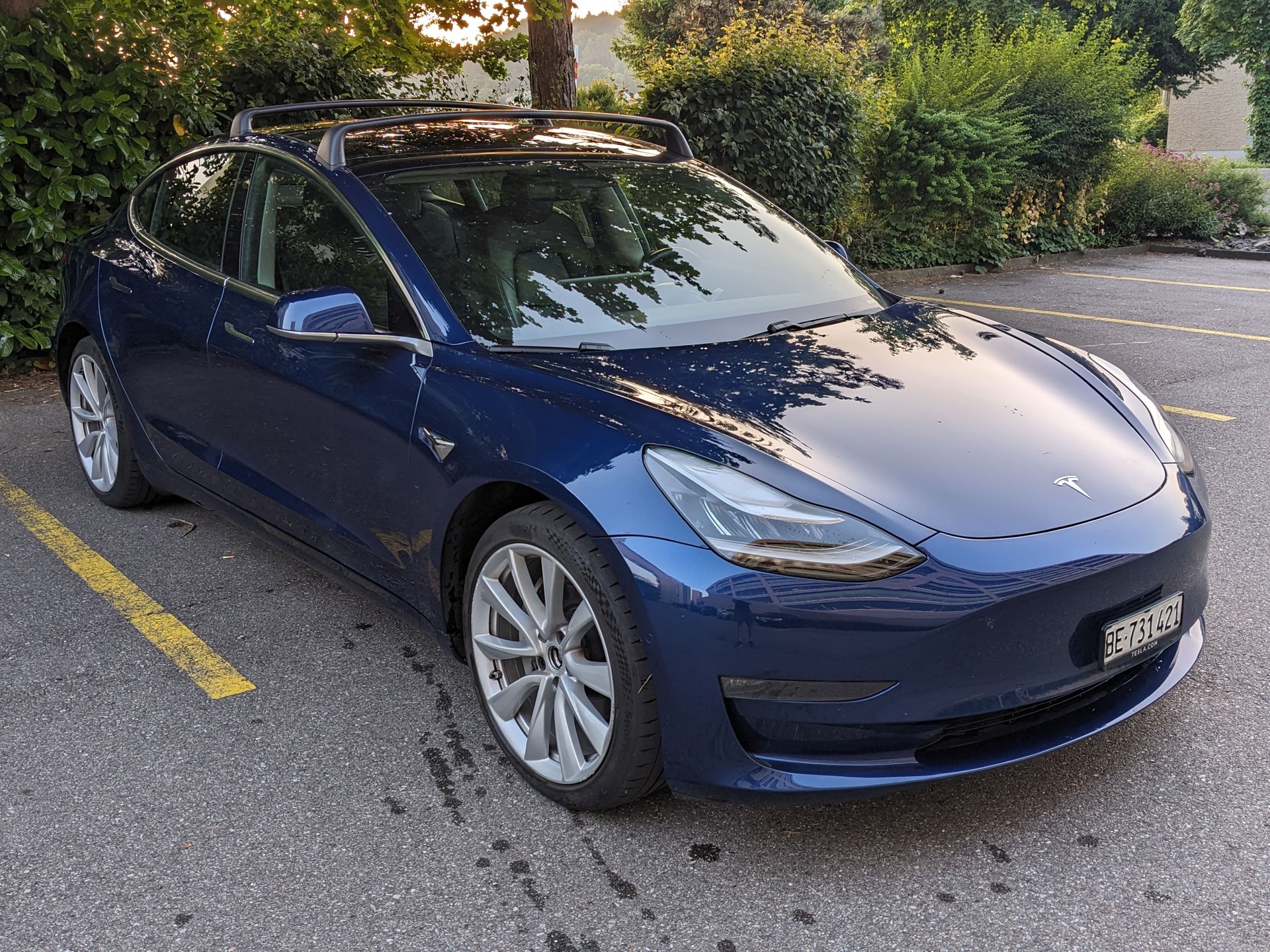 TESLA Model 3 Long Range Dual Motor AWD-image-1