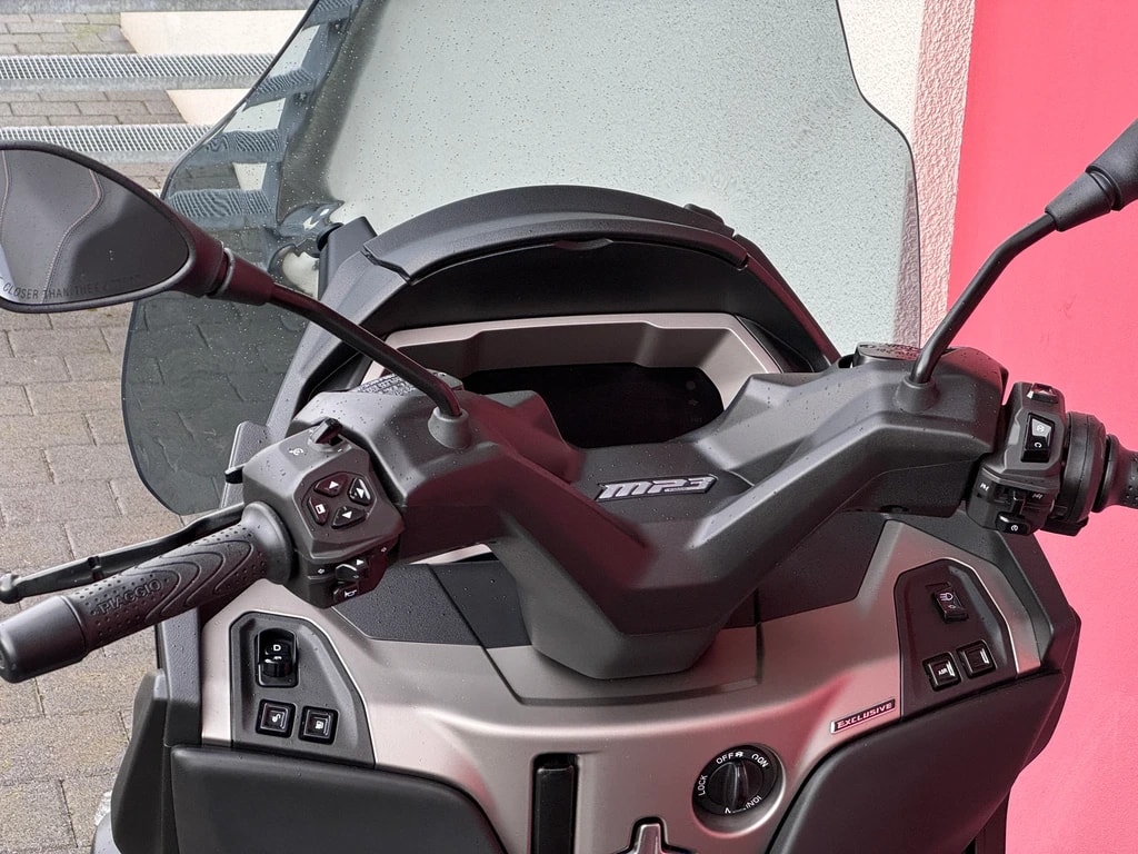 PIAGGIO MP3 530 Exclusive E5+-image-6