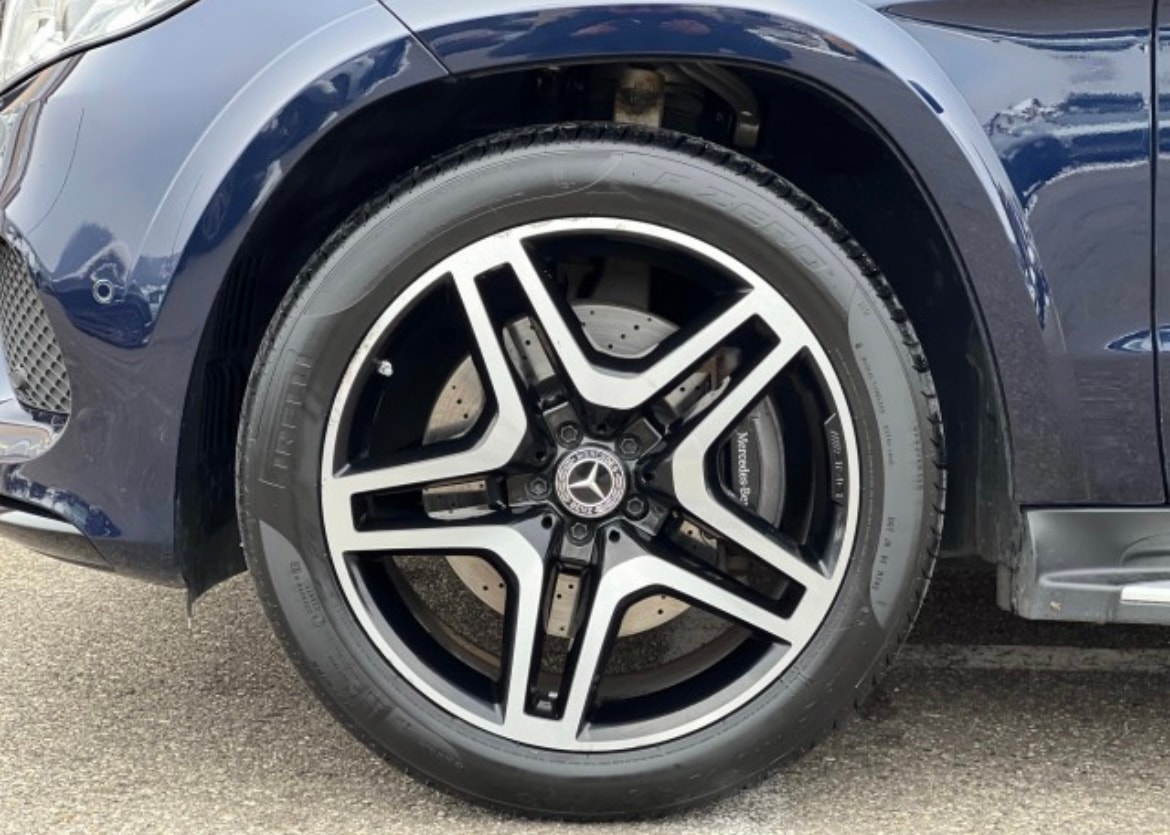 MERCEDES-BENZ GLS 350 d 4Matic 9G-TRONIC-image-14