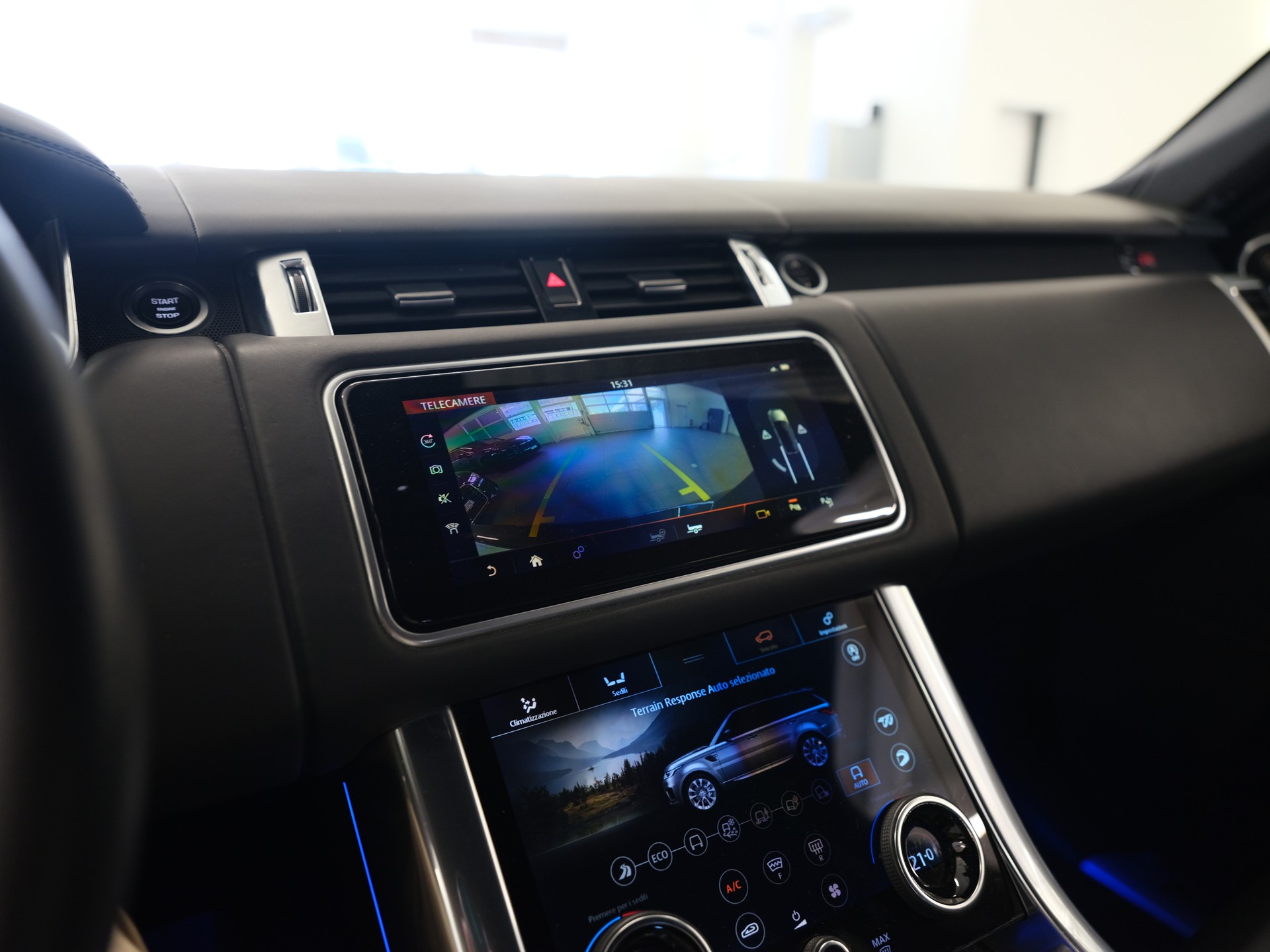 LAND ROVER Range Rover Sport 5.0 V8 S/C SVR Automatic-image-15