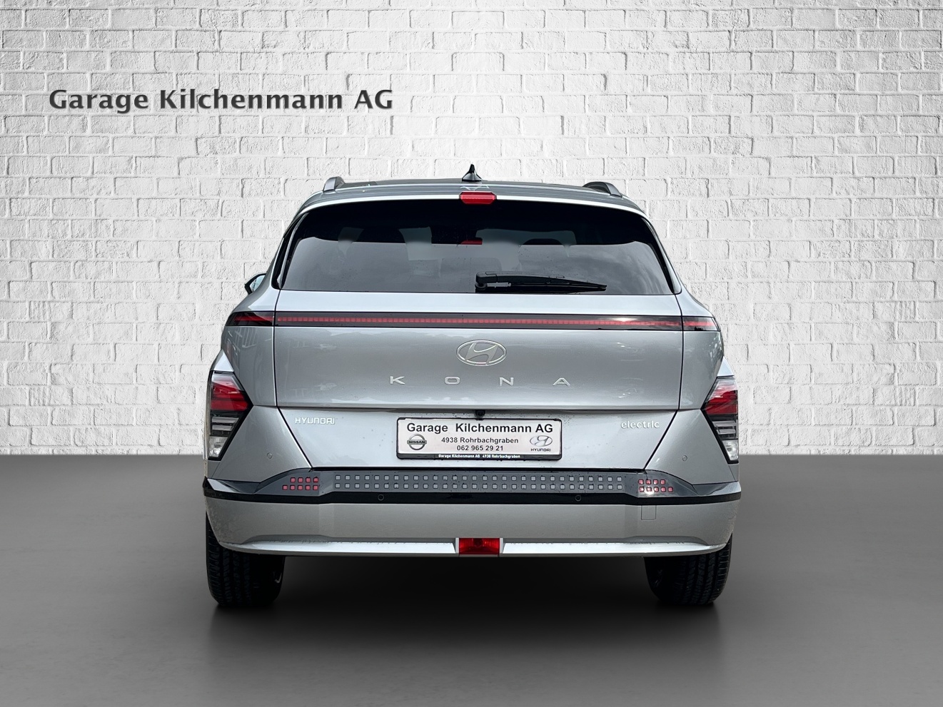 HYUNDAI Kona EV 65.4 kWh Amplia-showroom-element-3