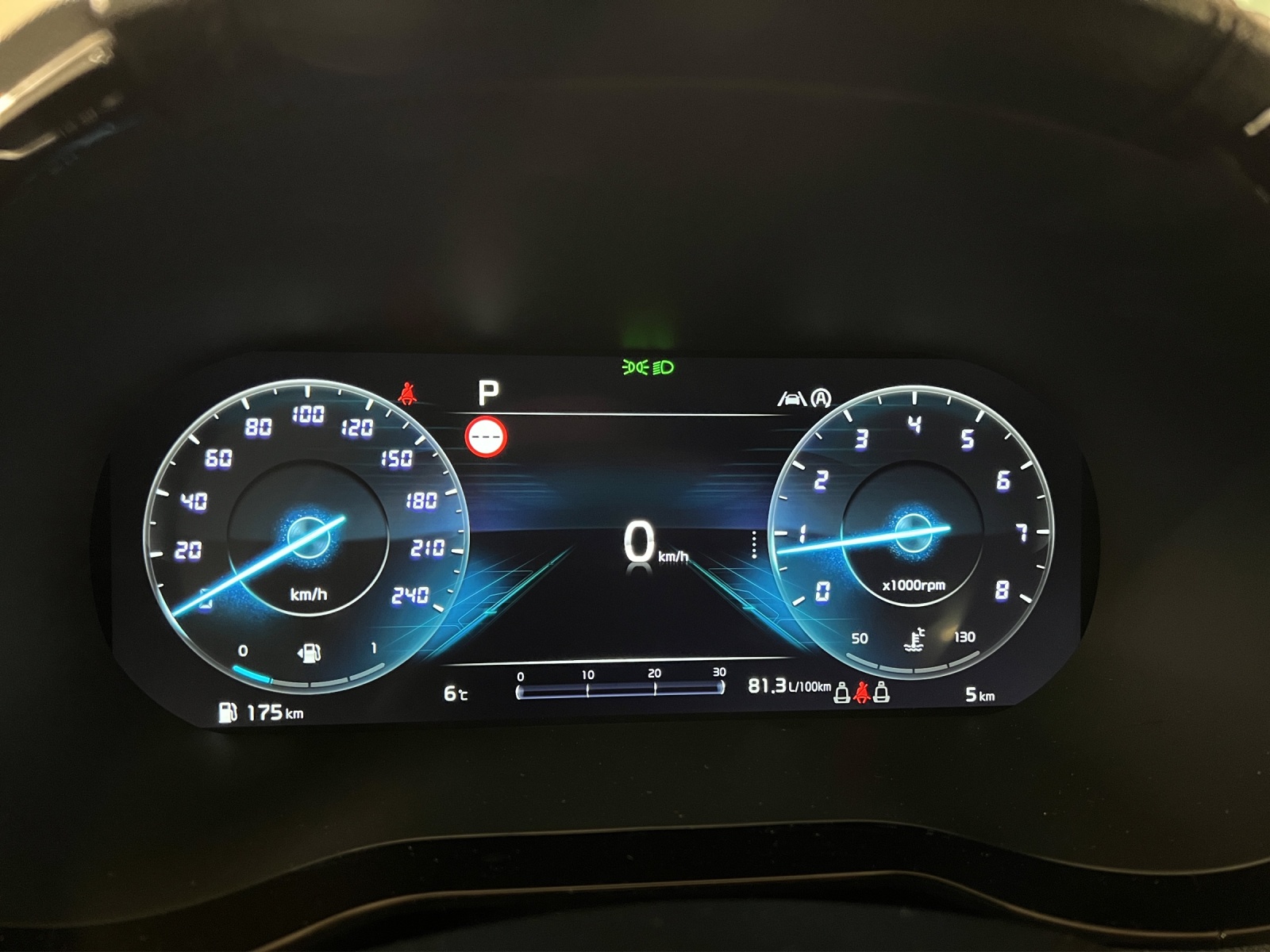 KIA Ceed SW 1.5 T MHEV GT-Line-image-7