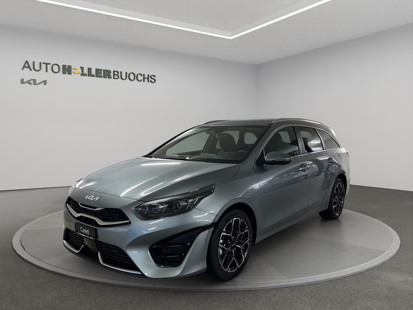 KIA Ceed SW 1.5 T MHEV GT-Line — slika 1