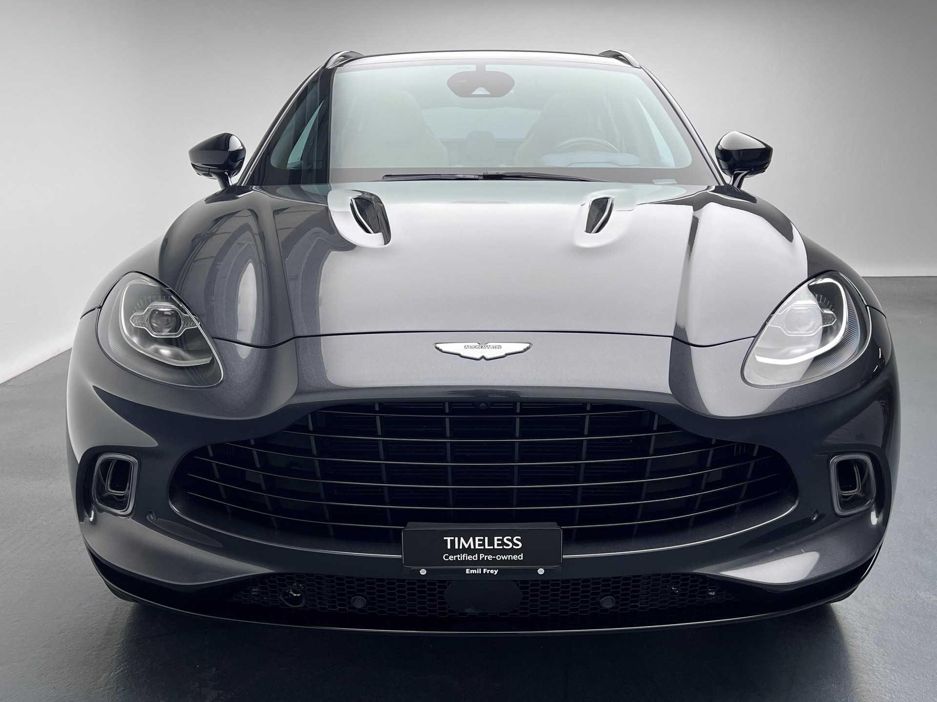 ASTON MARTIN DBX 4.0 V8 Bi-Turbo-image-19