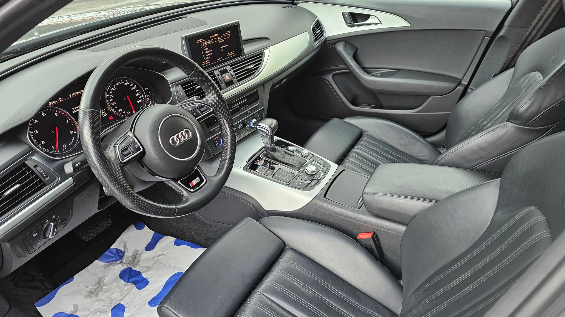 AUDI A6 Avant 2.0 TFSI S Line-image-9