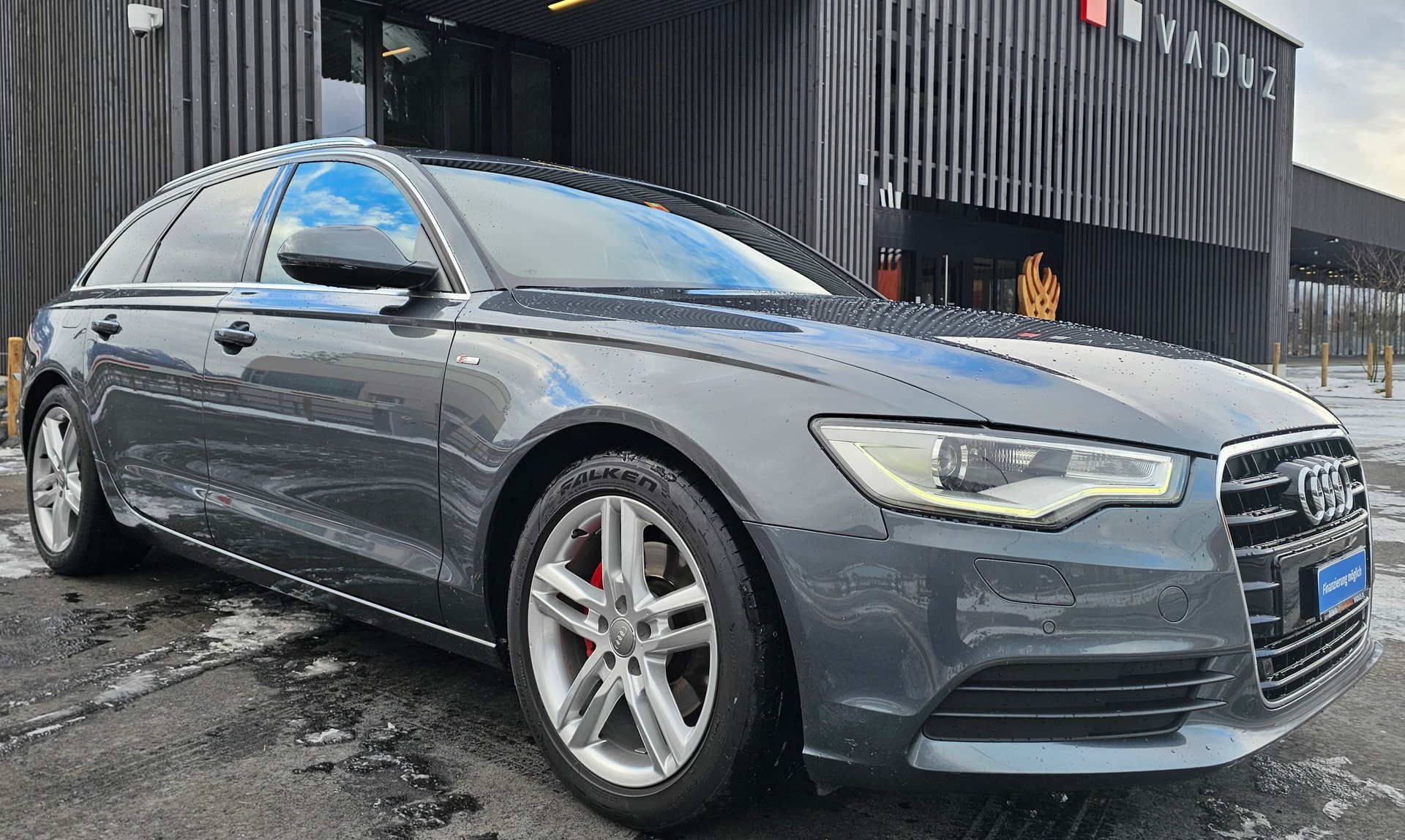AUDI A6 Avant 2.0 TFSI S Line-image-3