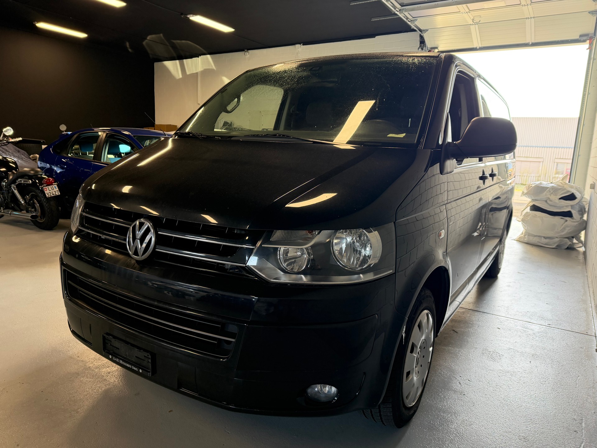 VW T5 2.0 TDI Leichenwagen-image-6