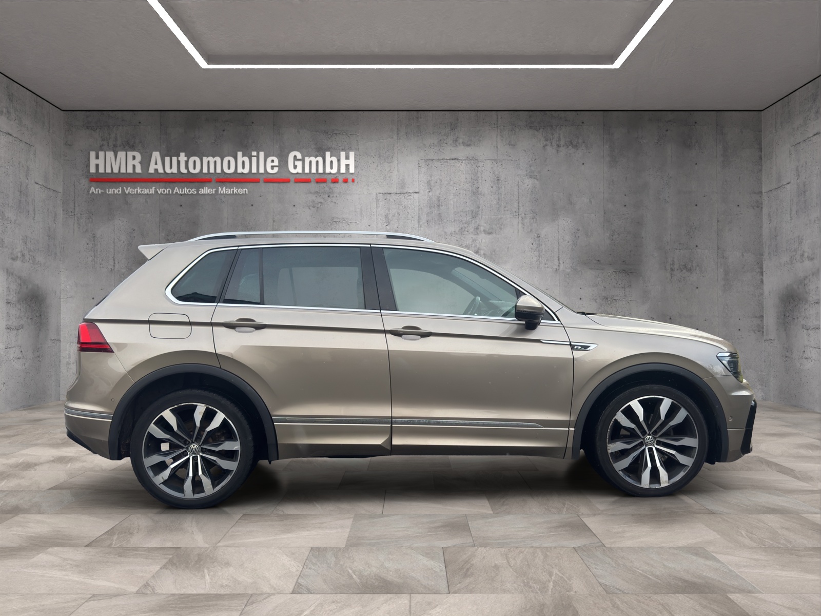 VW Tiguan 2.0 TDI SCR Highline4Motion DSG-image-6