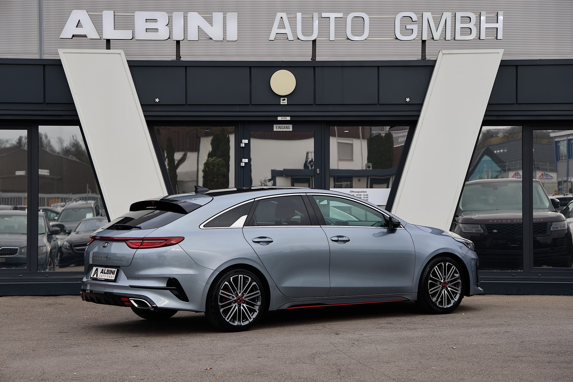 KIA ProCeed 1.6 T-GDi GT DCT-showroom-element-2